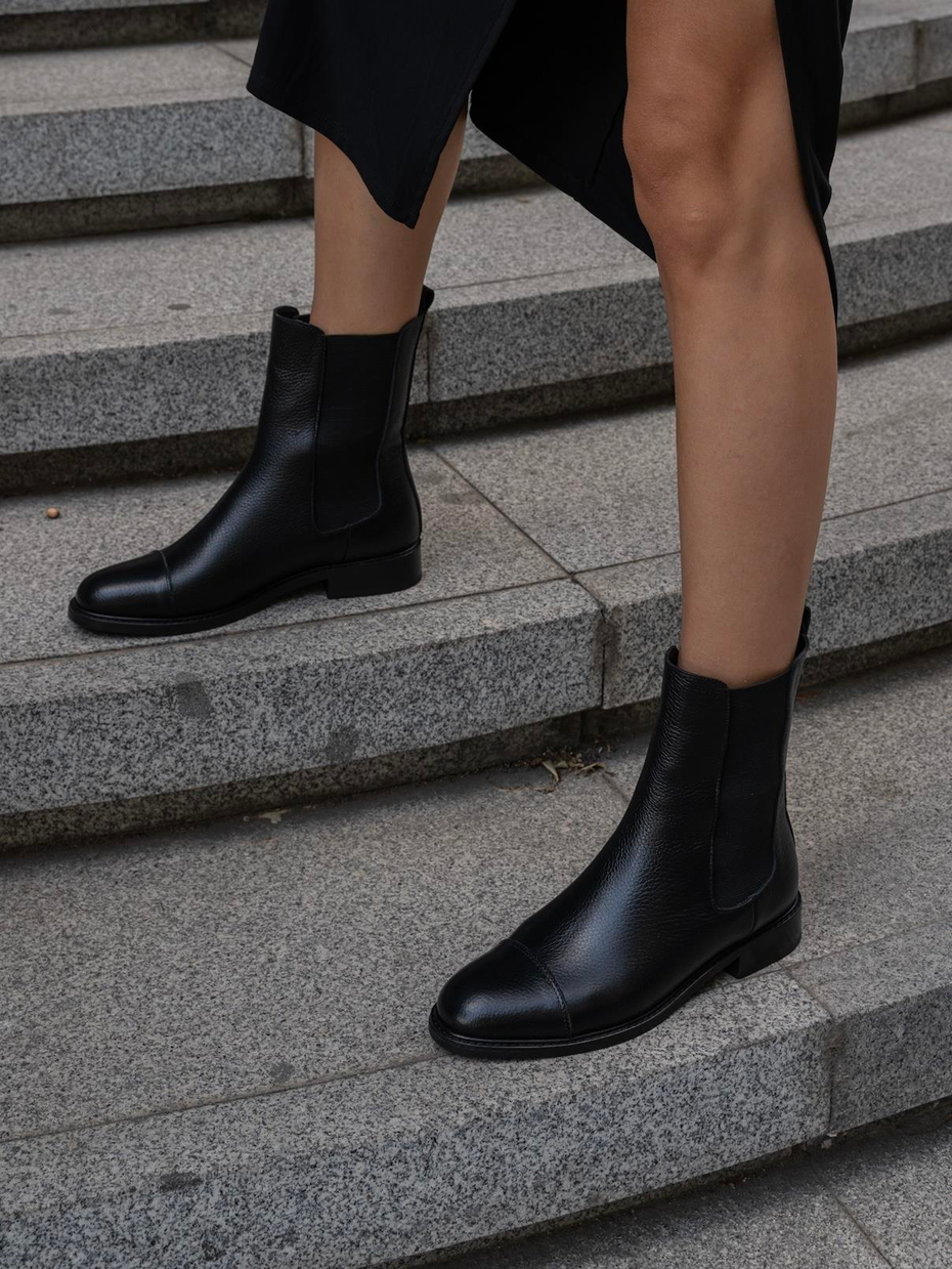 Ossy Siyah Deri   Bot