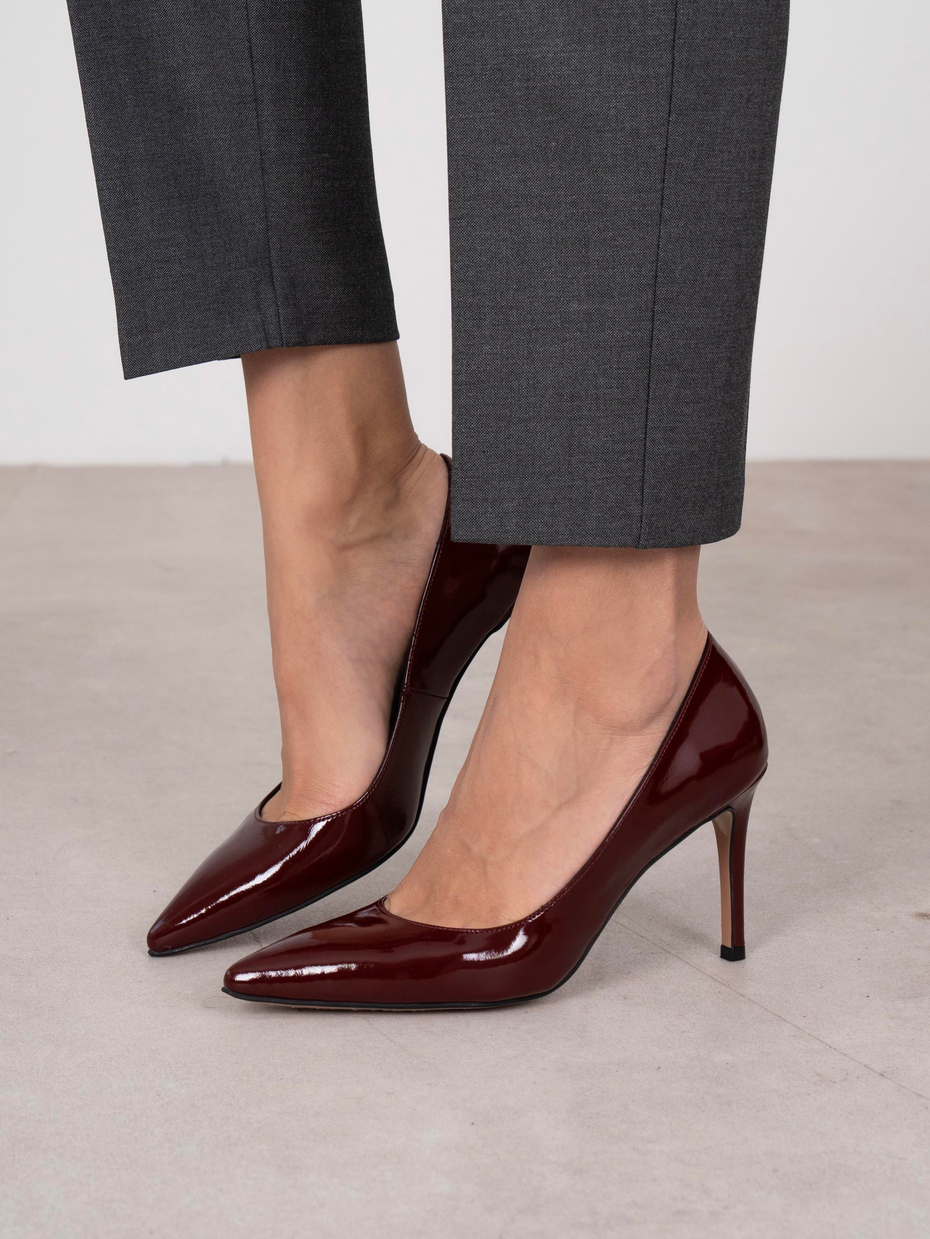 Pael Bordo Rugan    Stiletto