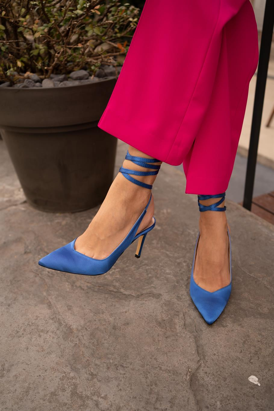 Paint Saks Saten   Stiletto