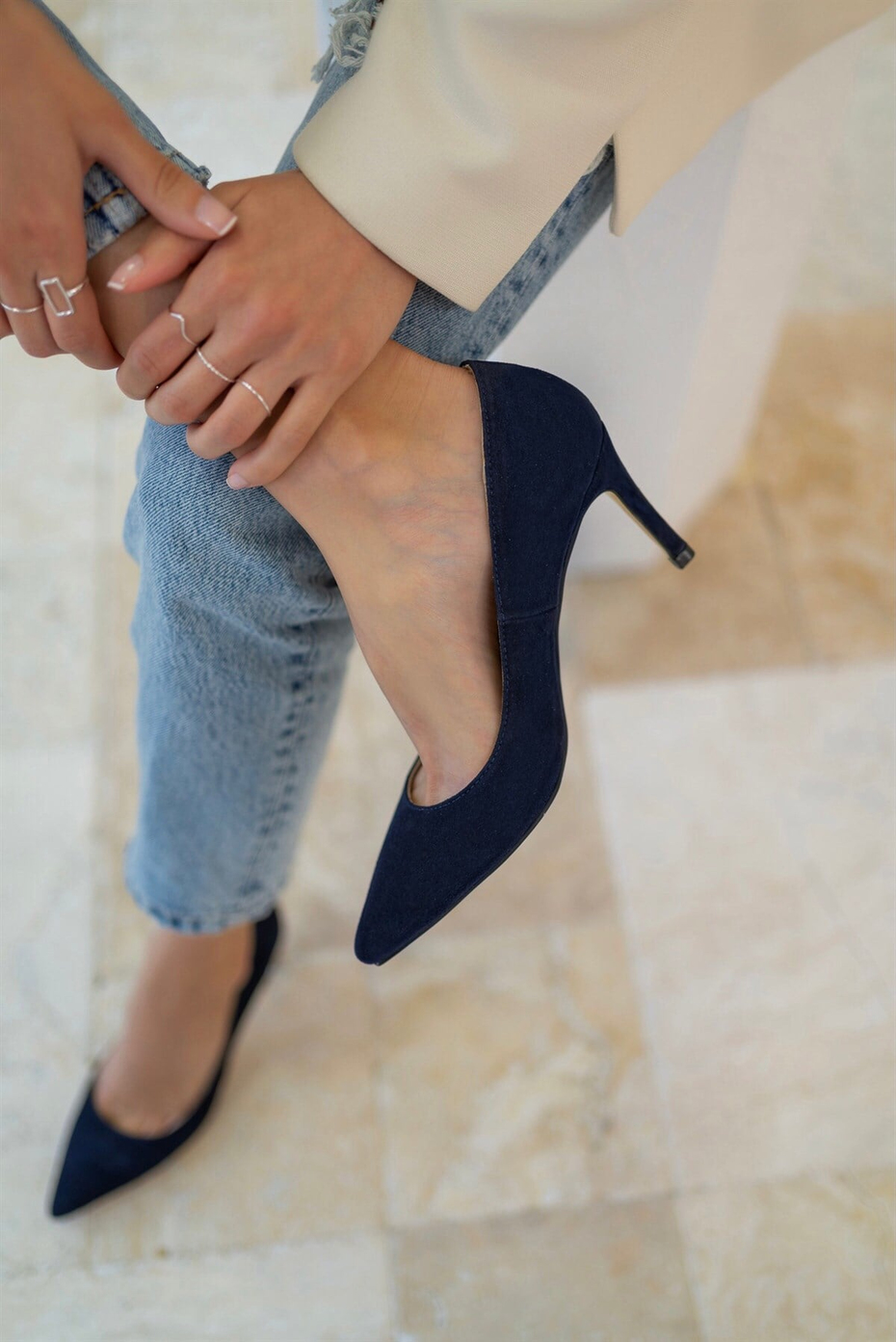 Paprica Lacivert Süet   Stiletto