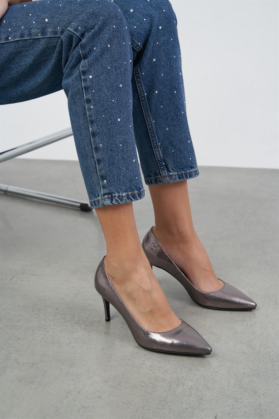 Paprica Platin Deri   Stiletto