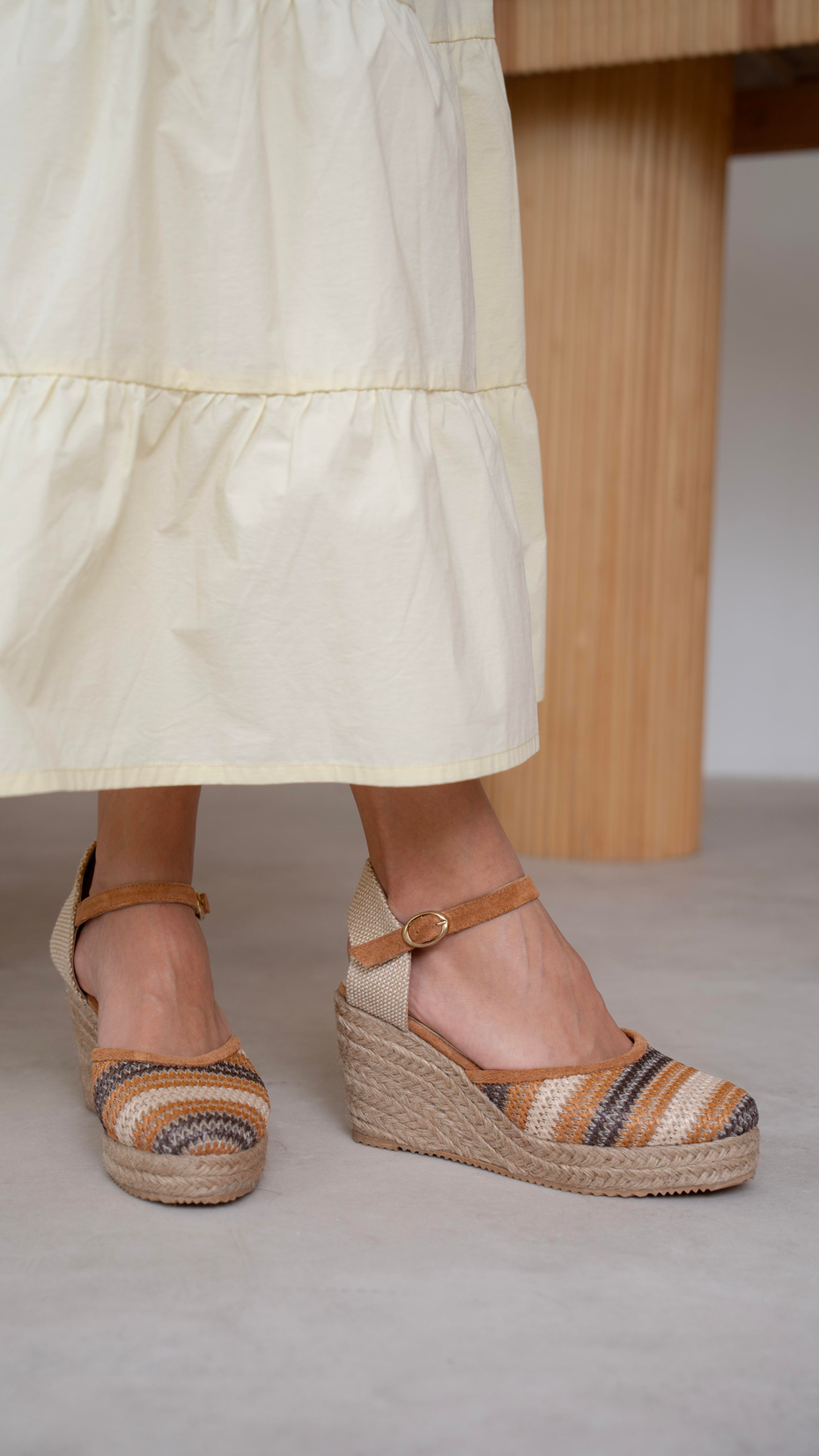 Pekin Taba Hasır   Hakiki Deri   Sandalet