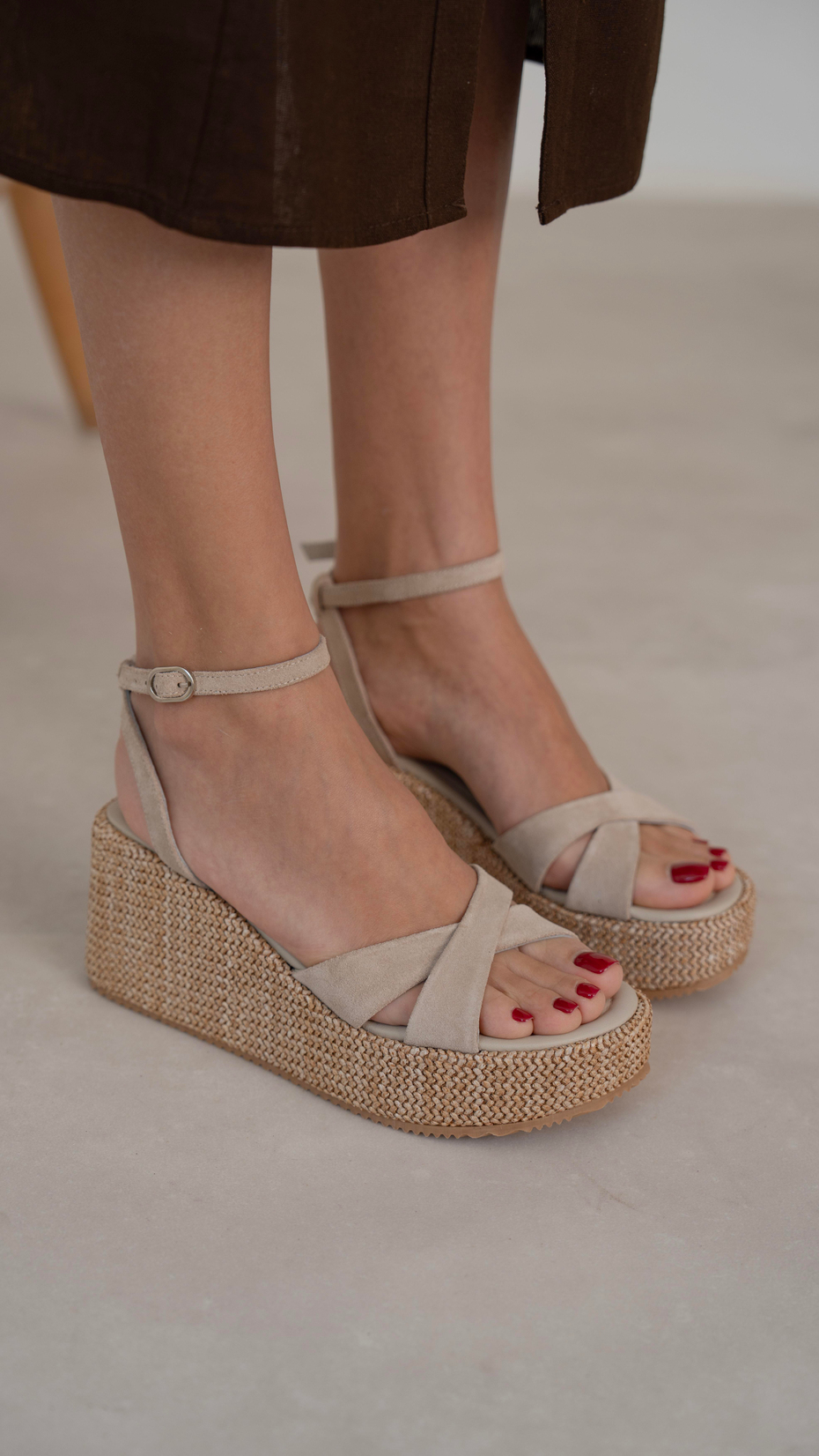 Pescare Bej Süet   Hakiki Deri   Sandalet