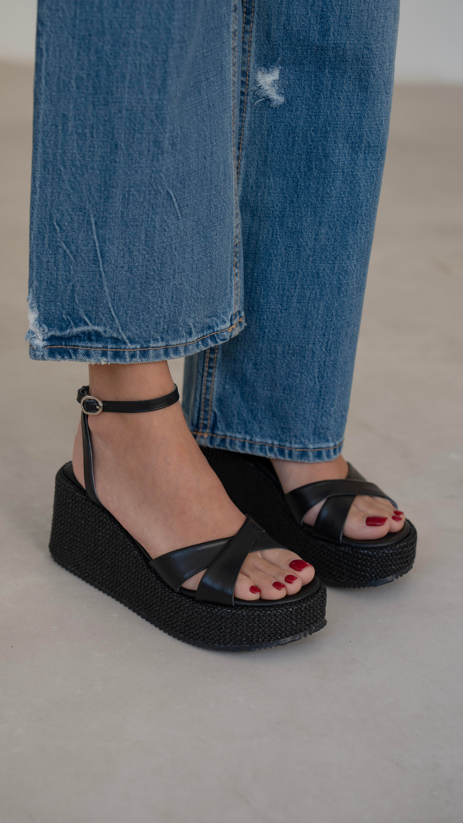 Pescare Siyah   Hakiki Deri   Sandalet