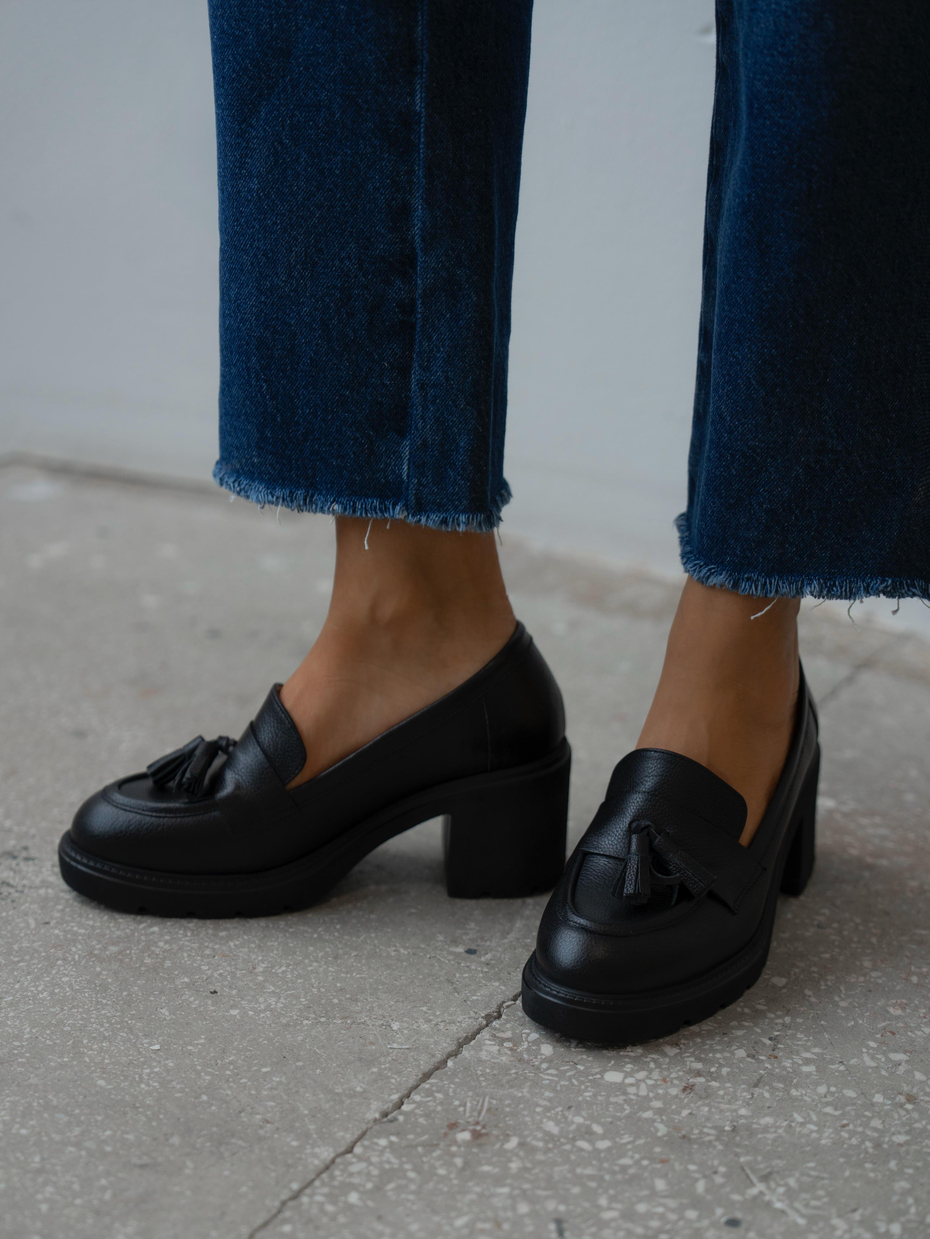 Rilsa Siyah Hakiki Deri Kadın Makosen Ayakkabı