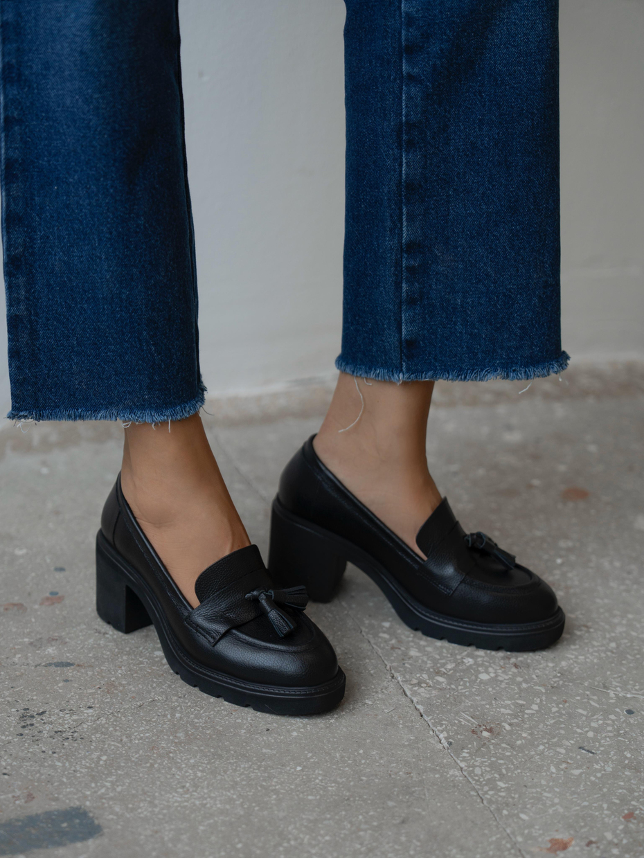 Rilsa Siyah Hakiki Deri Kadın Makosen Ayakkabı