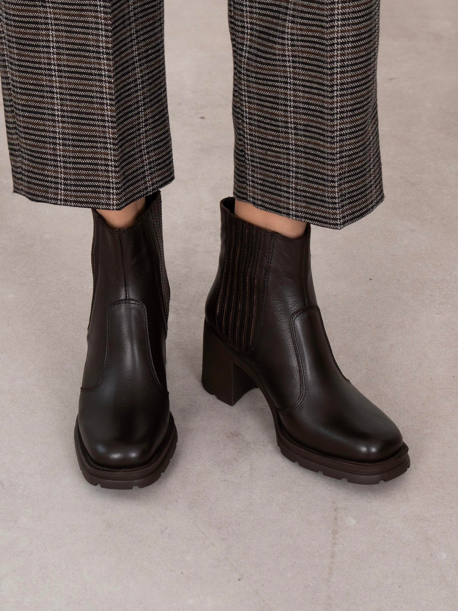 Runa Kahve Hakiki Deri Kadın Bot