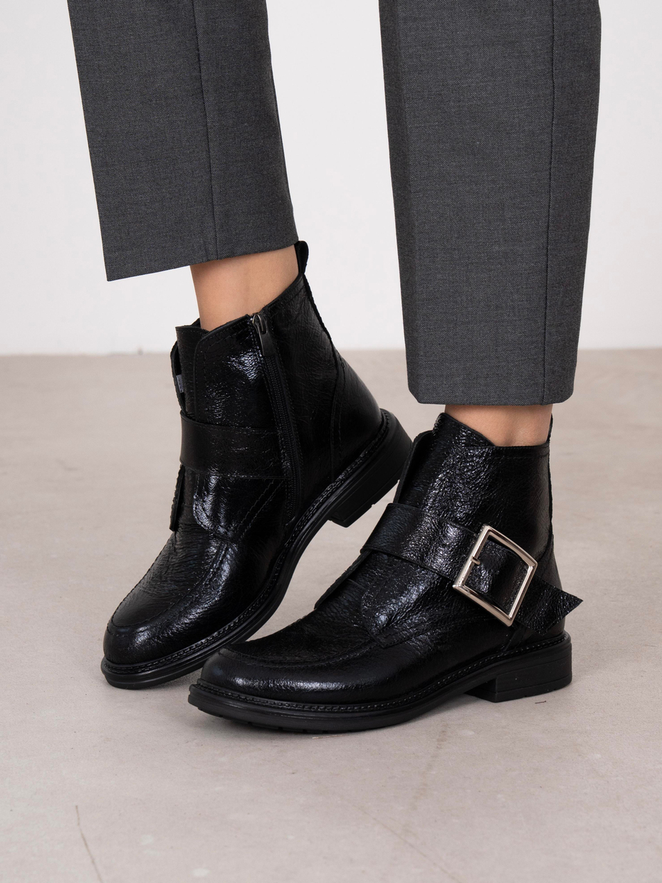 Sorella Siyah Rugan Hakiki Deri Kadın Bot