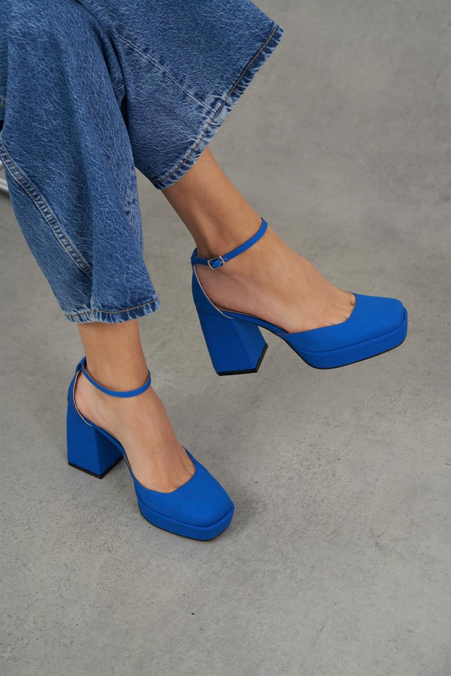 Wesley Saks   Platform