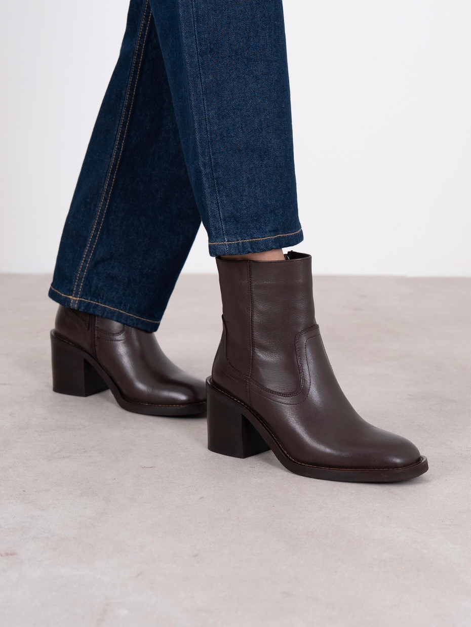 Wilena Kahve Hakiki Deri Kadın Bot