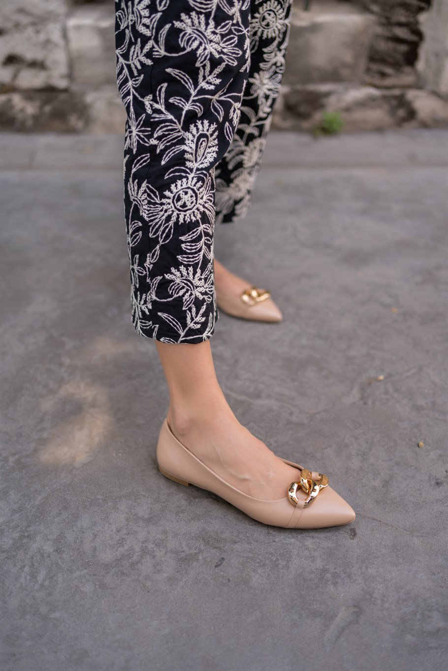 Zizi Nude   Babet