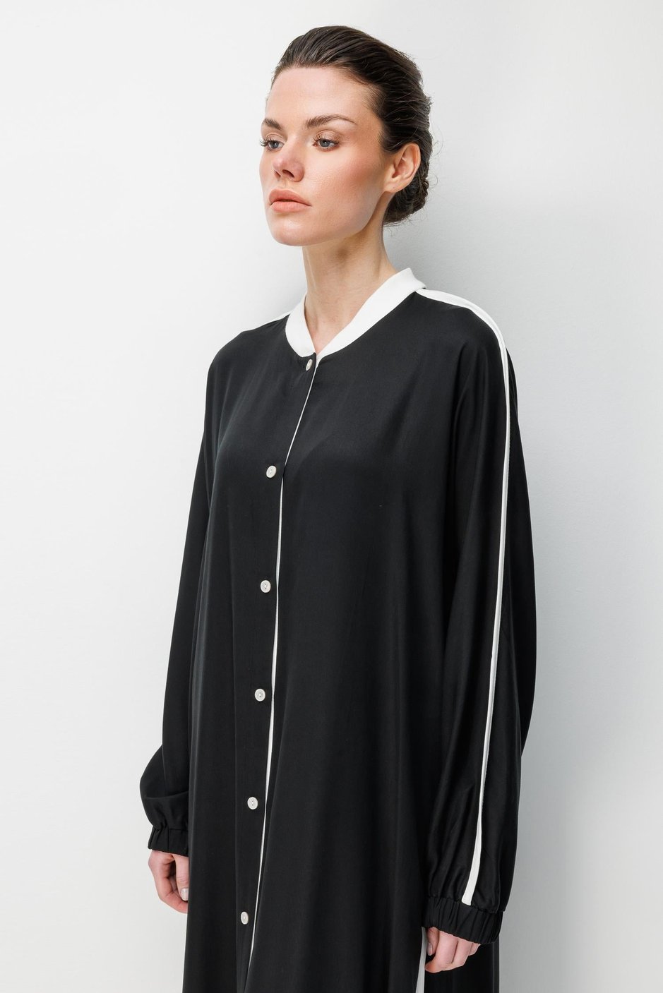 %100 Doğal LyoCELL Dökümlü Soft Hissiyat  Spor Bant Detaylı Maxi Tunik Ferace-Siyah