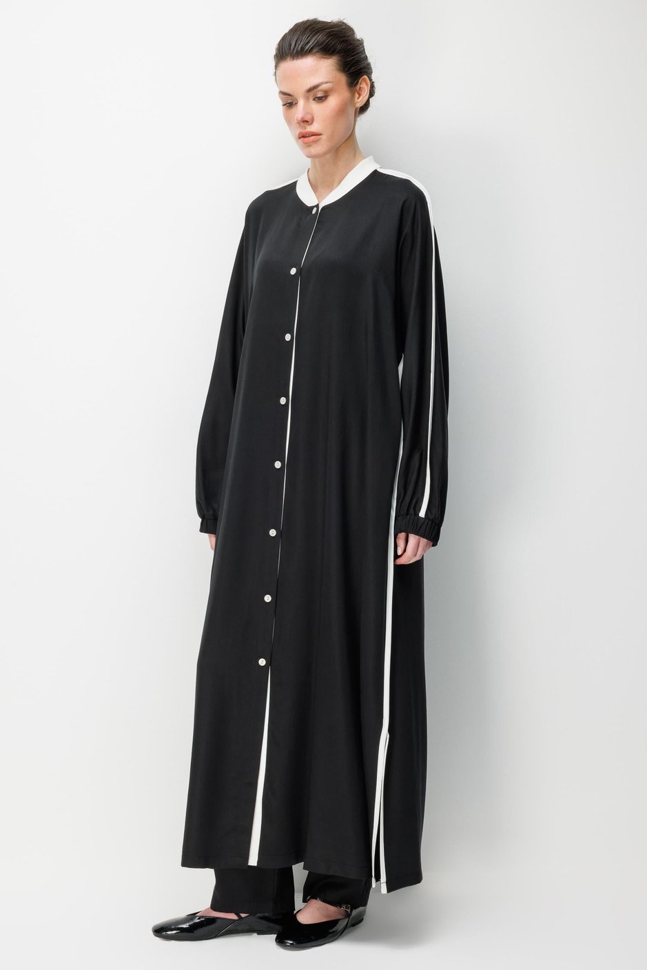 %100 Doğal LyoCELL Dökümlü Soft Hissiyat  Spor Bant Detaylı Maxi Tunik Ferace-Siyah