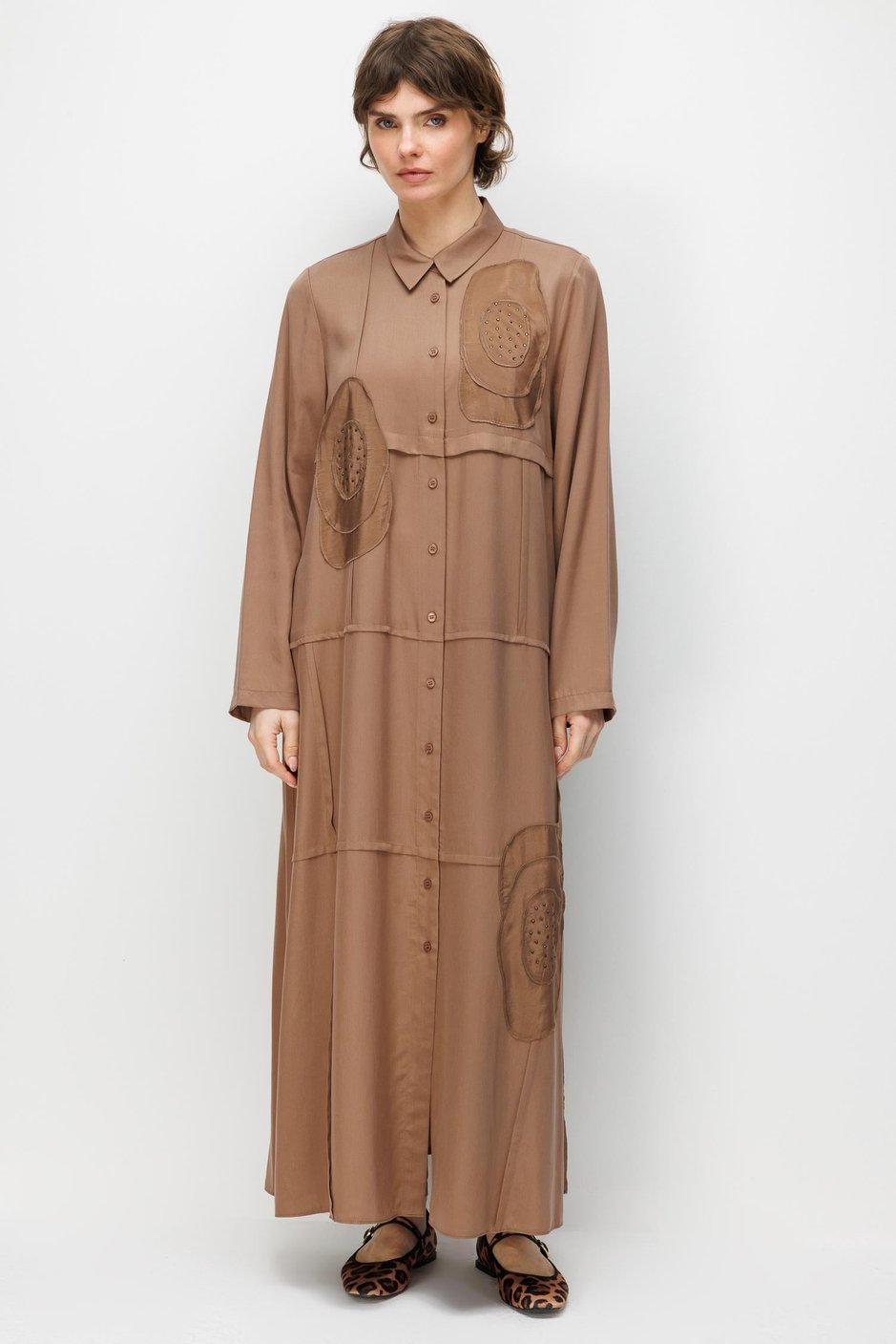 %100 Doğal LyoCELL Maxi Dökümlü Soft Kumaş Elişi Flora İşleme Detaylı Maxi Tunik Ferace-Kahve