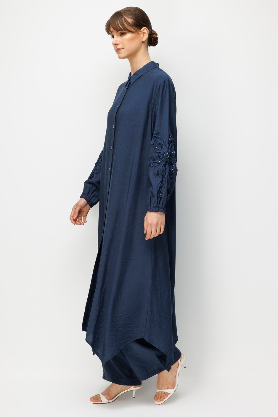 Goldy %85 LyoCELL Soft Kumaştan Kol El İşi İşleme Detaylı Zamansız Maxi Tunik Kap-Laci