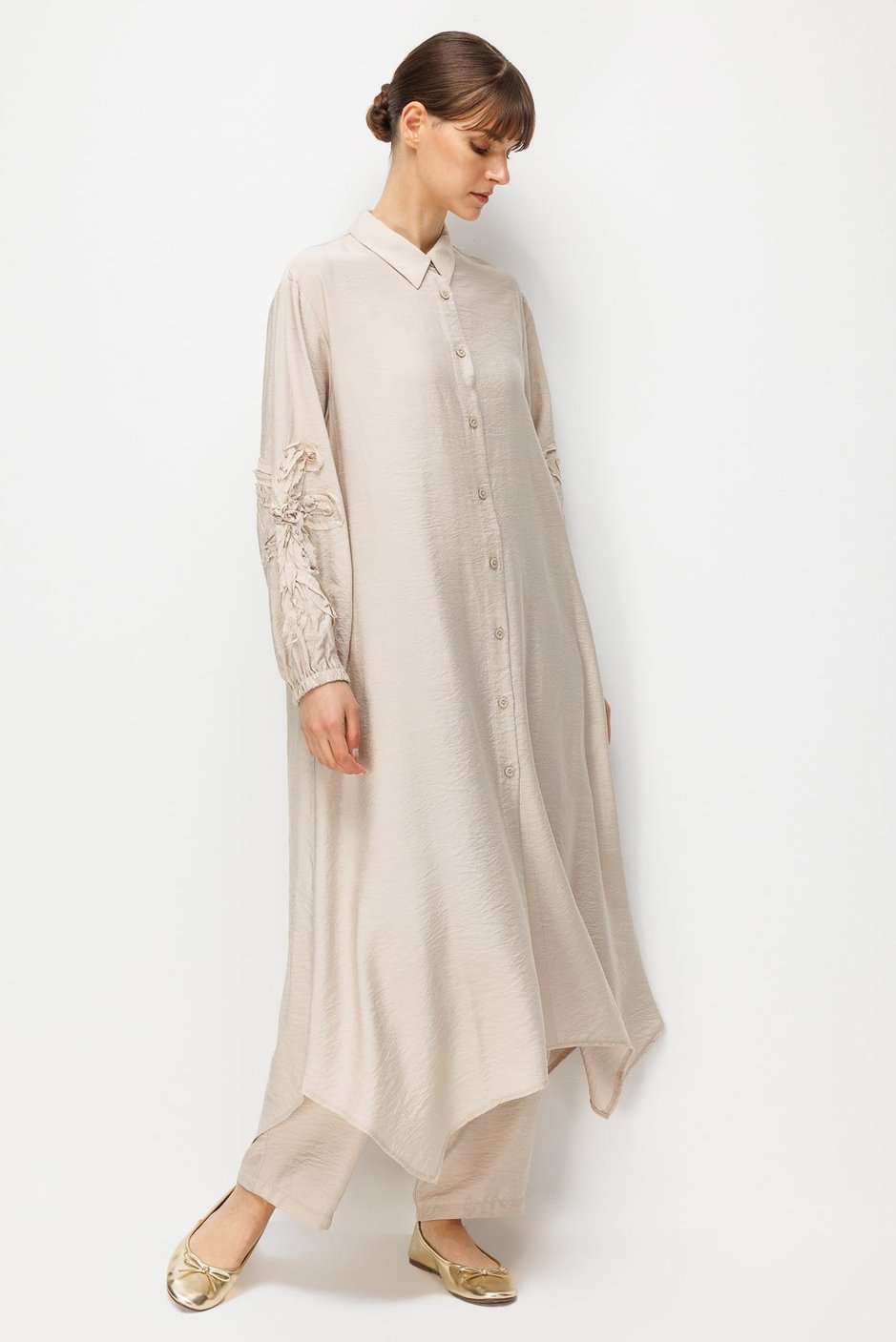 Goldy %85 LyoCELL Soft Kumaştan Kol El İşi İşleme Detaylı Zamansız Maxi Tunik Kap-Taş