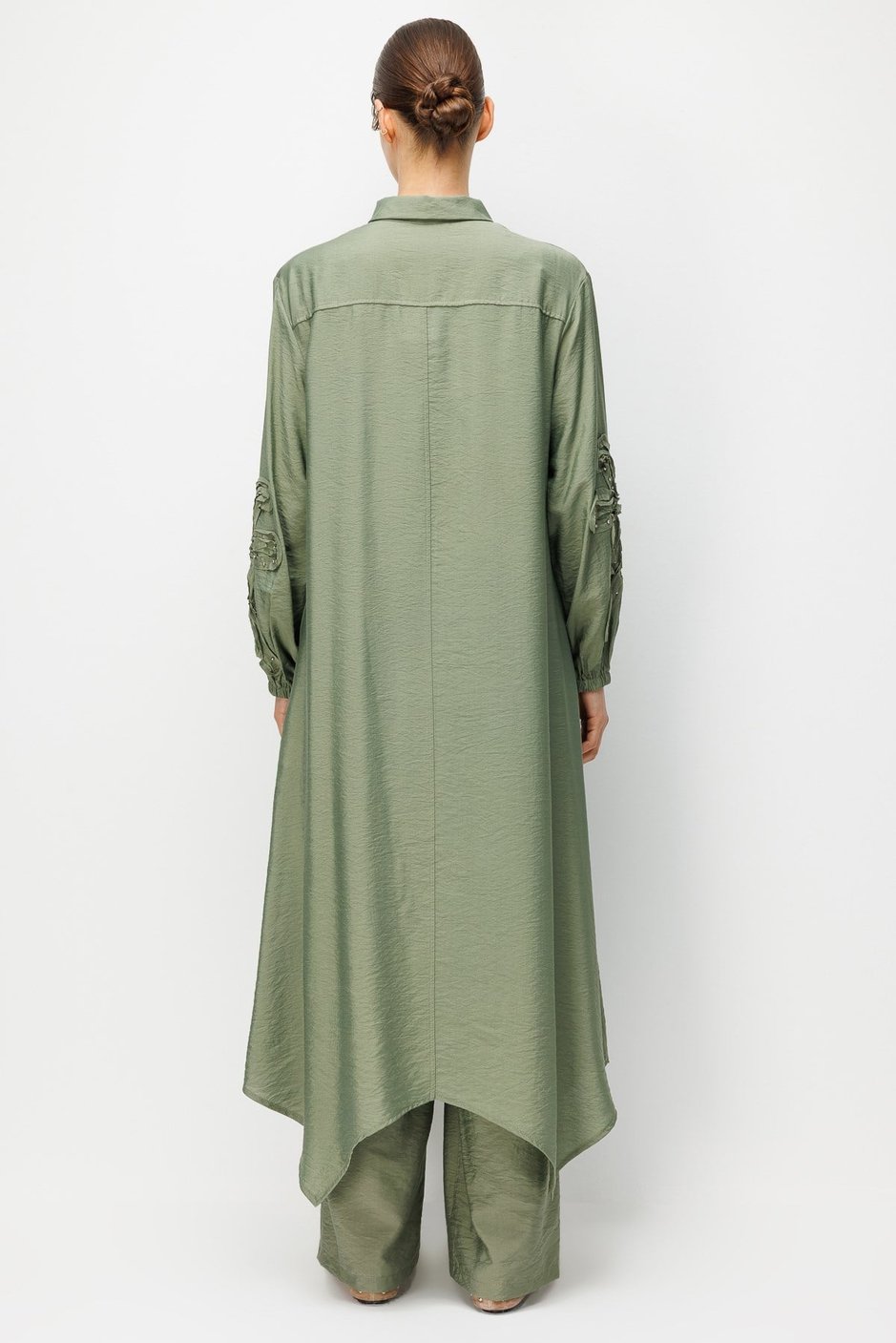 Goldy %85 LyoCELL Soft Kumaştan Kol El İşi İşleme Detaylı Zamansız Maxi Tunik Kap-Haki