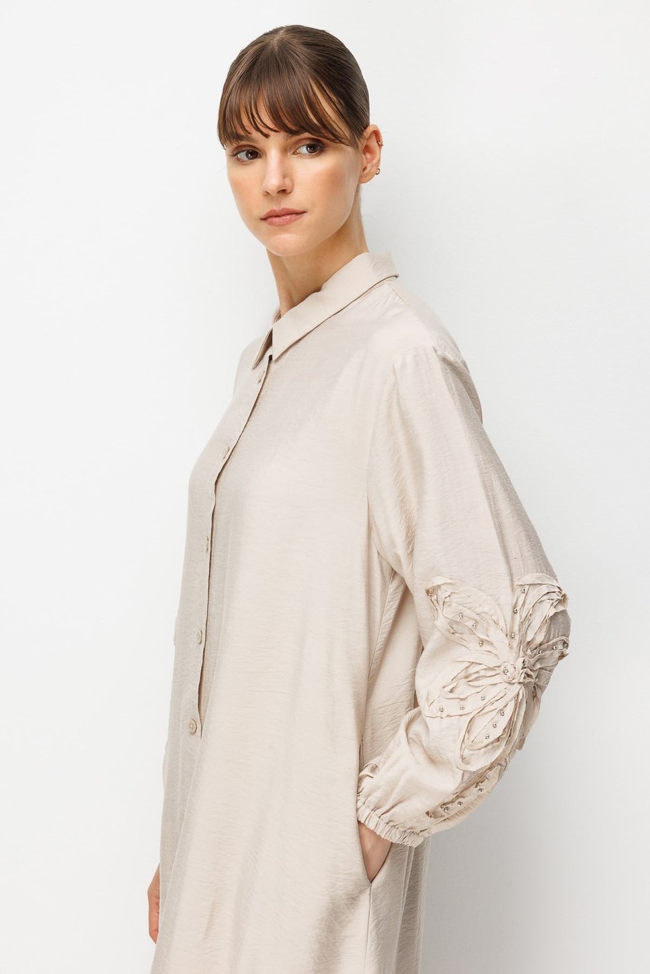 Goldy %85 LyoCELL Soft Kumaştan Kol El İşi İşleme Detaylı Zamansız Maxi Tunik Kap-Taş
