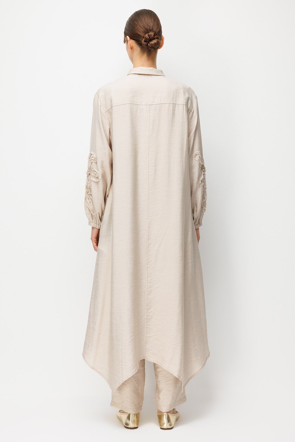 Goldy %85 LyoCELL Soft Kumaştan Kol El İşi İşleme Detaylı Zamansız Maxi Tunik Kap-Taş