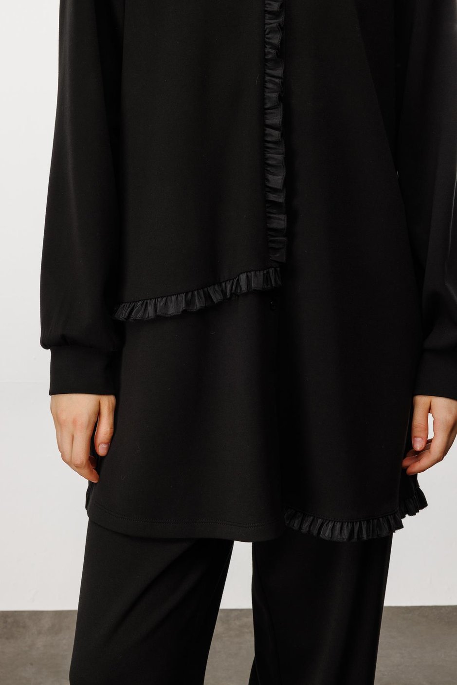 Tafta İşleme Pantalon Kombinli Örme Takım-Siyah