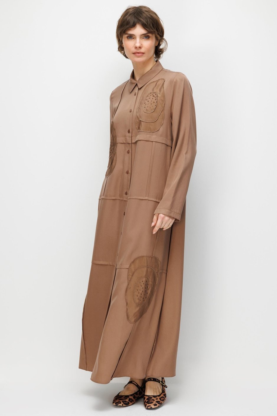 %100 Doğal LyoCELL Maxi Dökümlü Soft Kumaş Elişi Flora İşleme Detaylı Maxi Tunik Ferace-Kahve