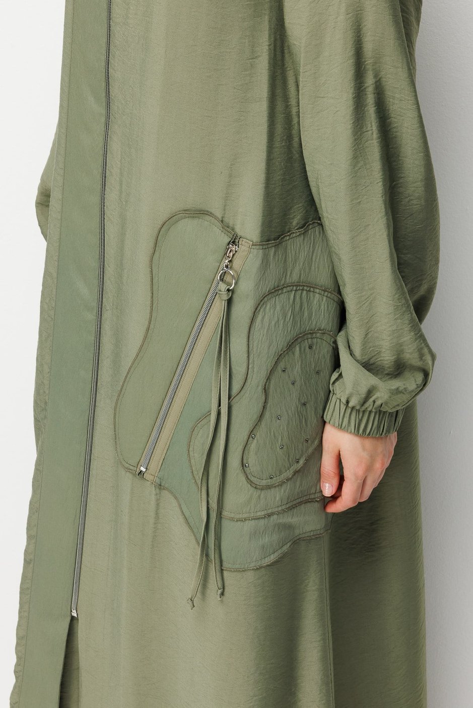 %85 LyoCELL Goldy Floral Desen Cep İşlemeli Ferace-Haki