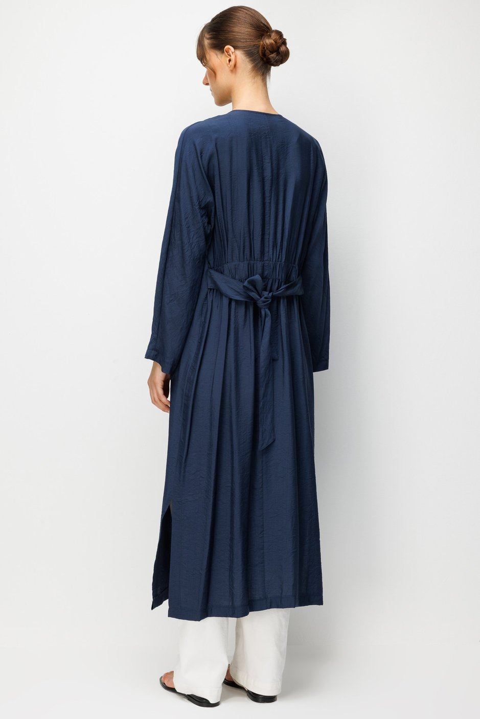 85% LyoCELL Eenvoudige en bijzondere abaya met plooien in de taille - Marineblauw
