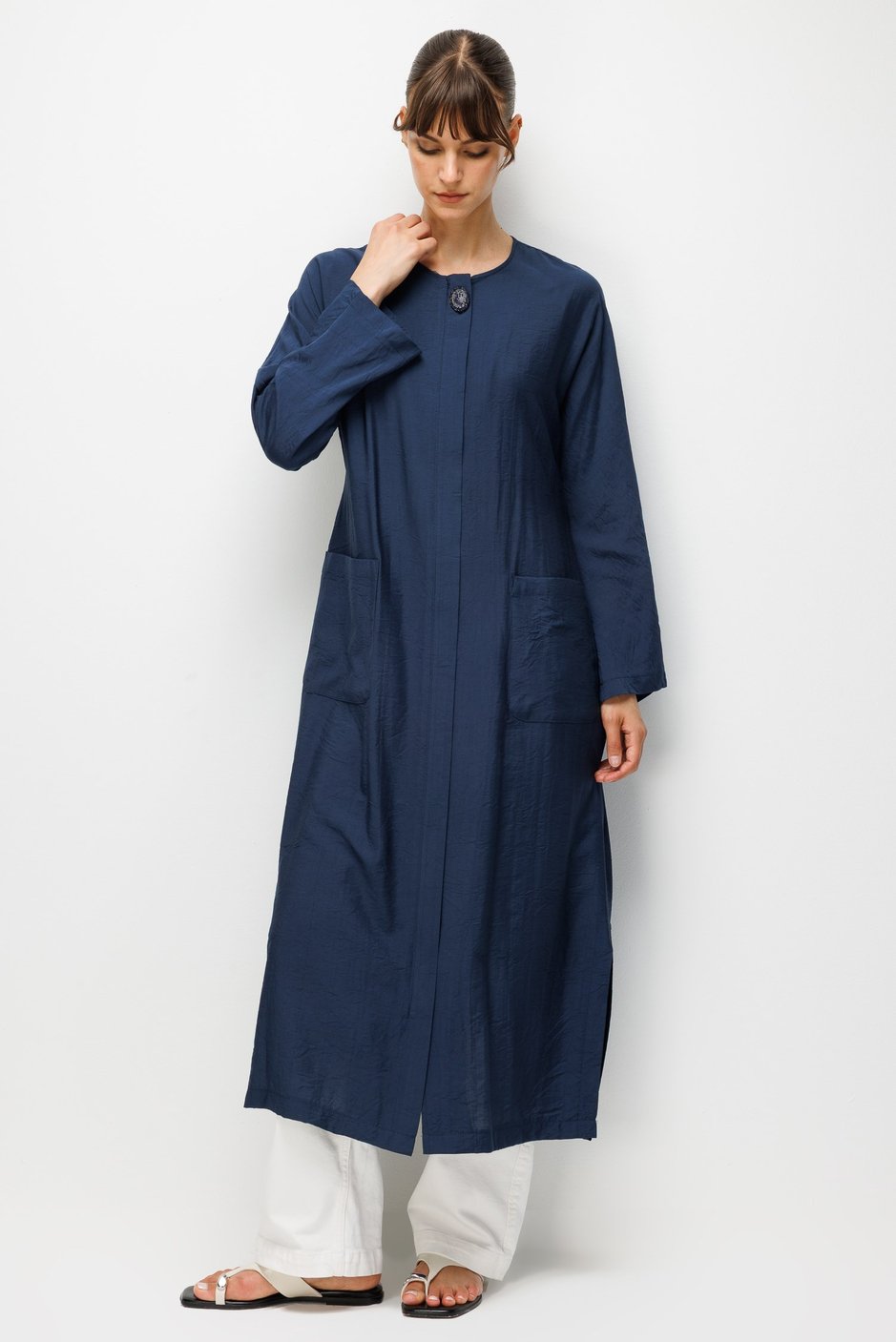 85% LyoCELL Eenvoudige en bijzondere abaya met plooien in de taille - Marineblauw