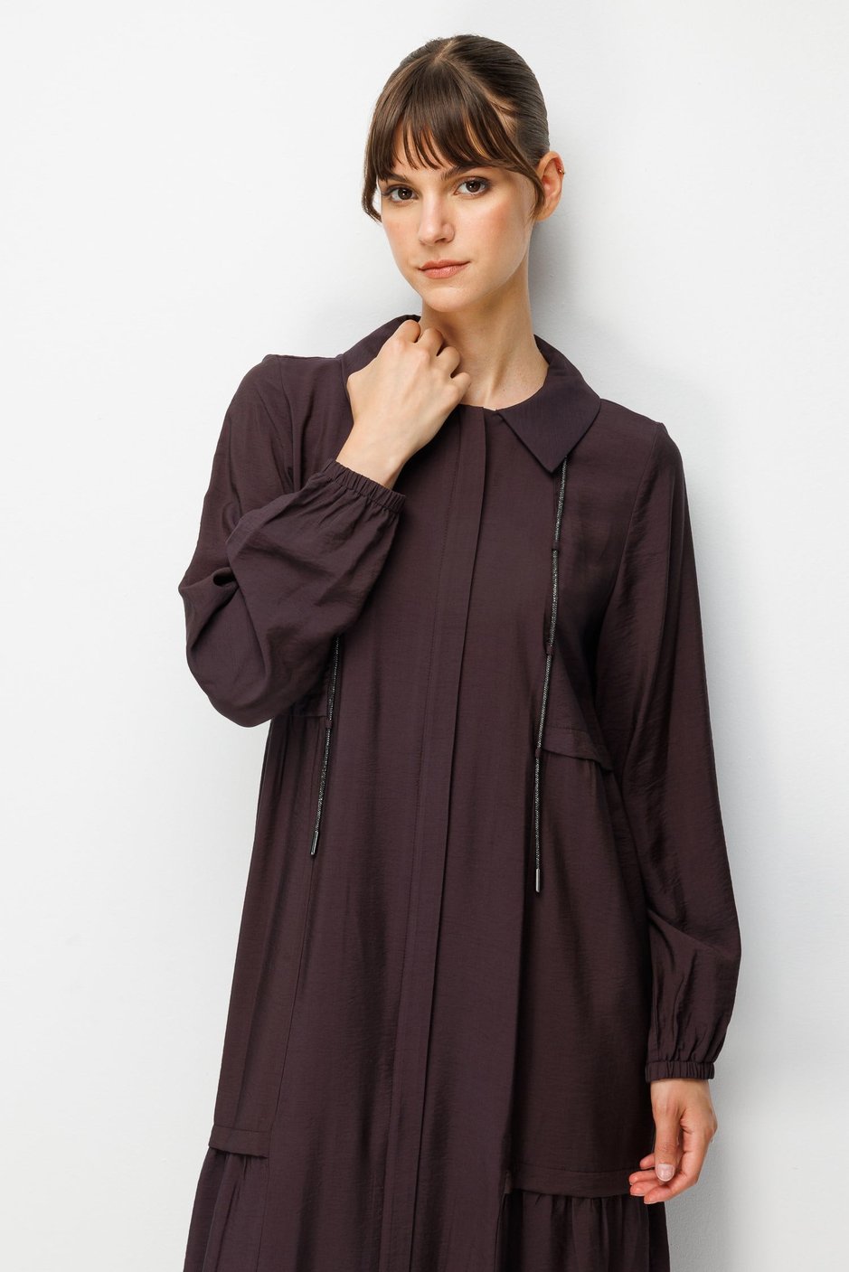Goldy %85 LyoCELL Soft Kumaştan Yaka Zincir Aksesuarlı Zamansız Maxi Tunik-Elbise-Kahve