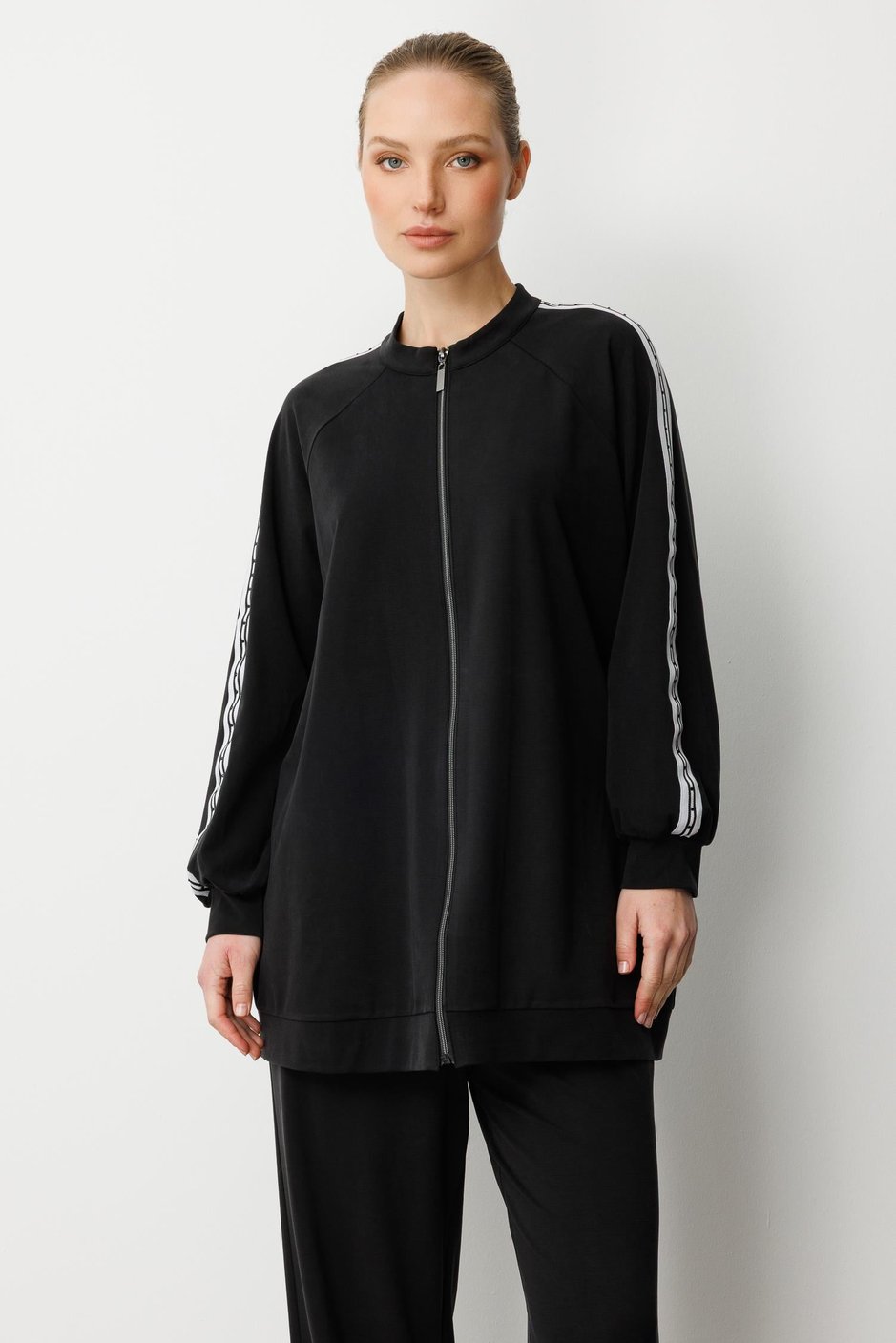 Soft Modal Örme (miccel %55 doğal) İçerikli Garnili Detaylı Pantolon Kombin Takım-Siyah