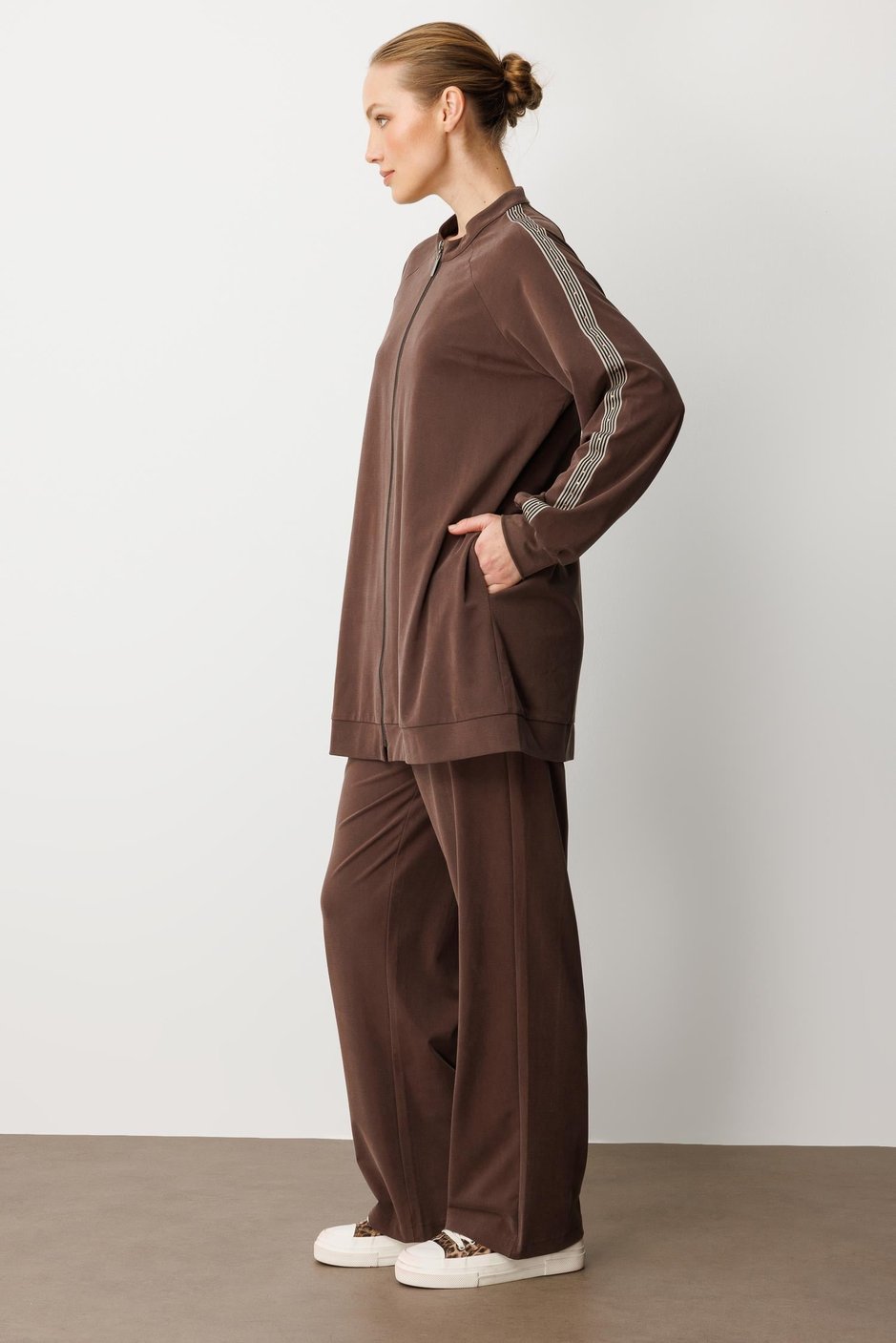 Soft Modal Örme (miccel %55 doğal) İçerikli Garnili Detaylı Pantolon Kombin Takım-Kahve