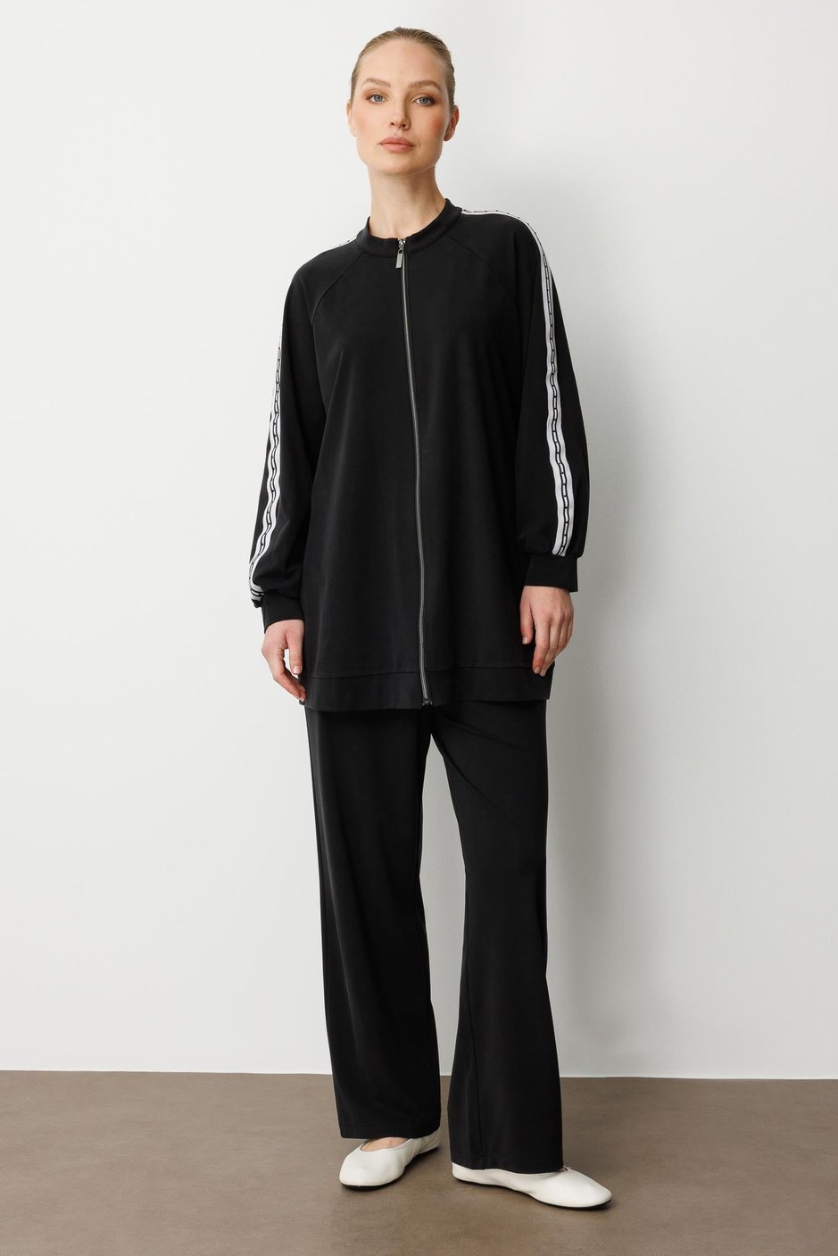 Soft Modal Örme (miccel %55 doğal) İçerikli Garnili Detaylı Pantolon Kombin Takım-Siyah