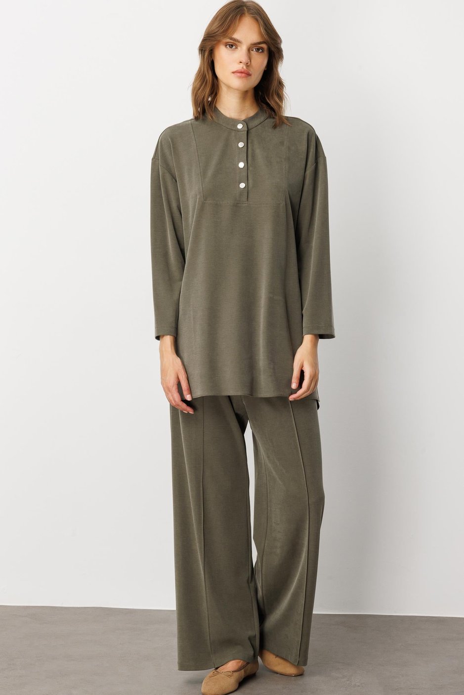 Soft Örme (miccell %55 doğal) İçerikli Sade ve Özel  Pantalon Kombin Takım-Haki