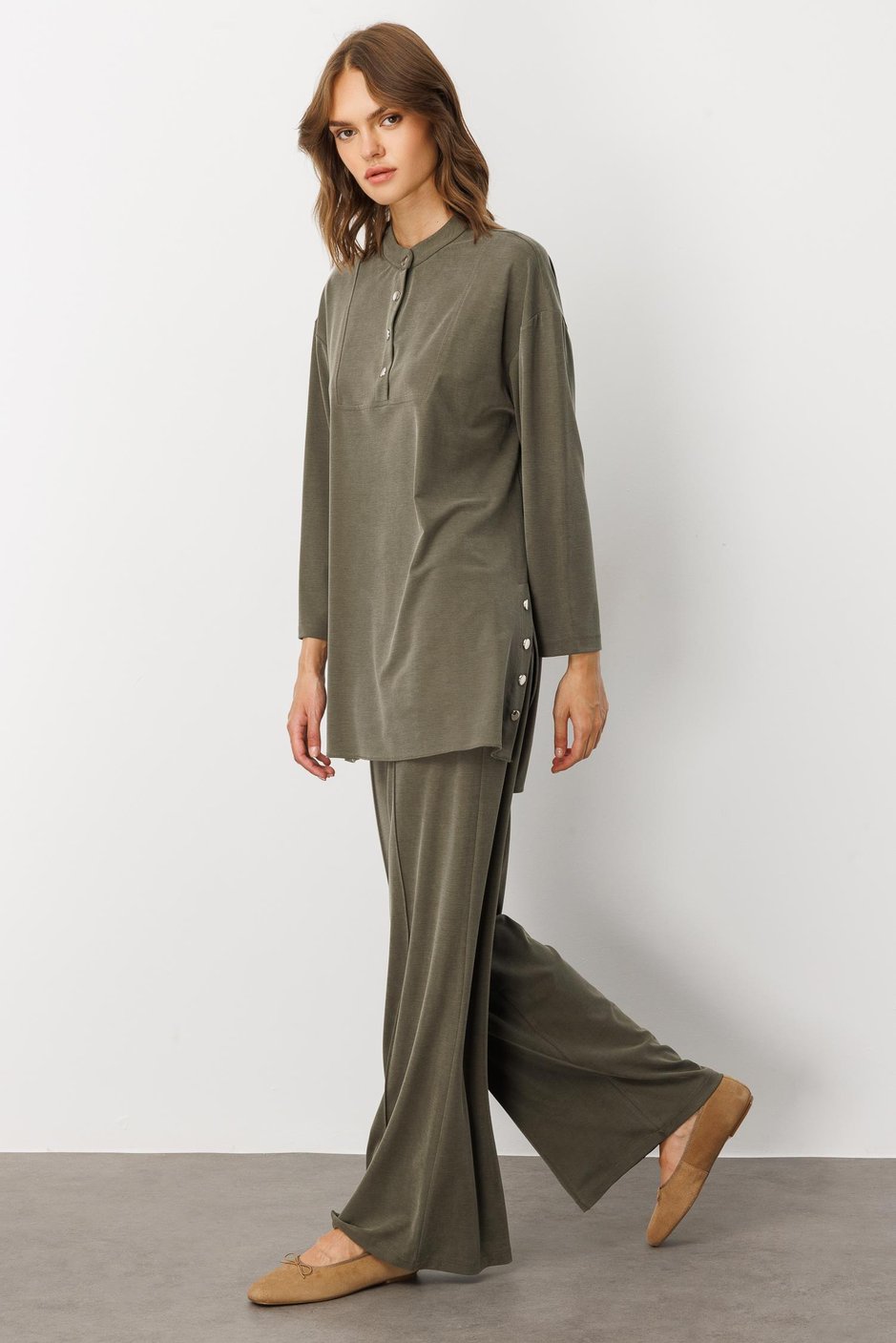 Soft Örme (miccell %55 doğal) İçerikli Sade ve Özel  Pantalon Kombin Takım-Haki