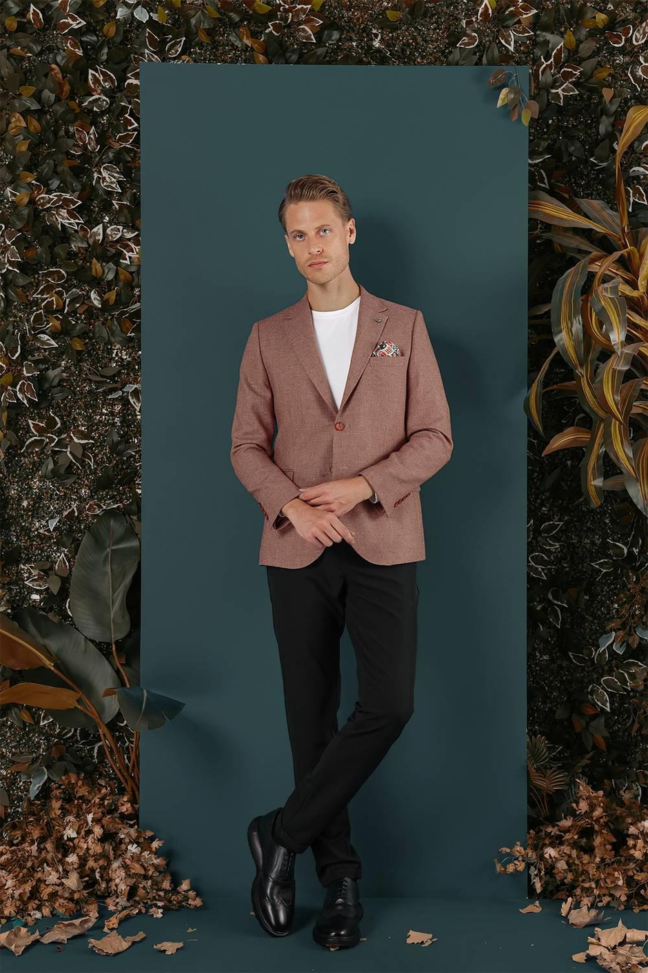 Slim Fit Çift Yırtmaç %100 Yün Balıksırtı Dokuma Gül Kurusu Ceket C 656
