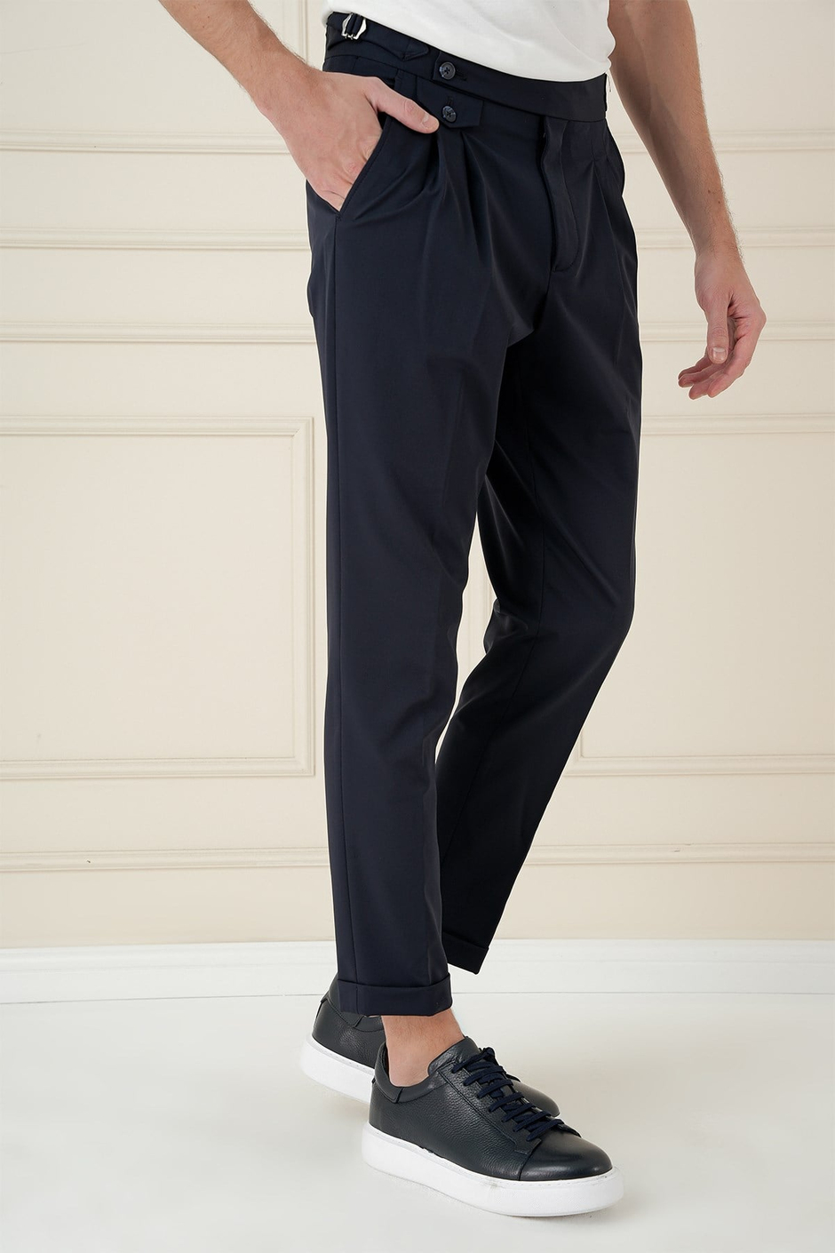 Comfort Fit Beli Tokalı Çift Pileli Lacivert Jogger Pantolon P 1172