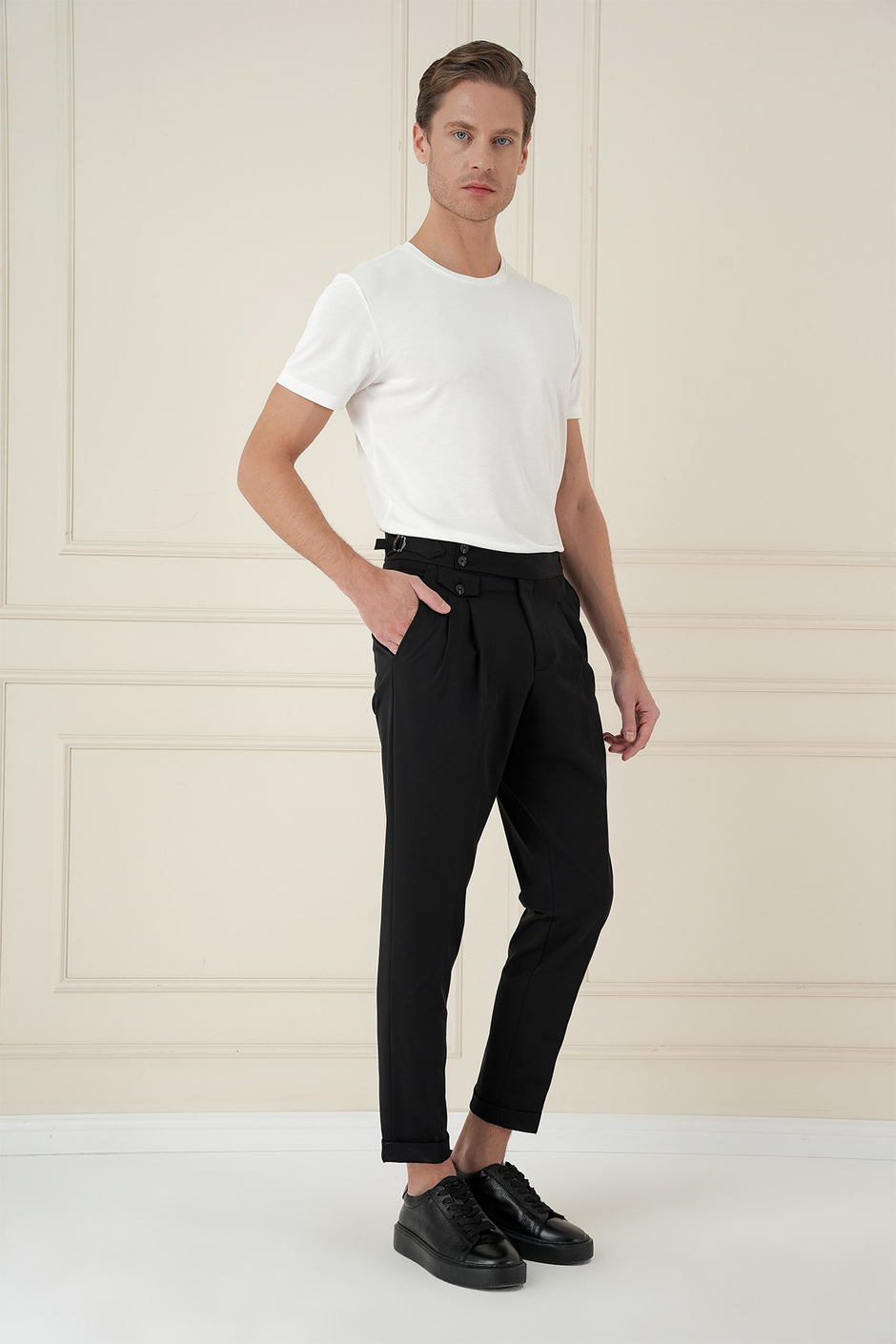 Comfort Fit Beli Tokalı Çift Pileli Siyah Jogger Pantolon P 1172