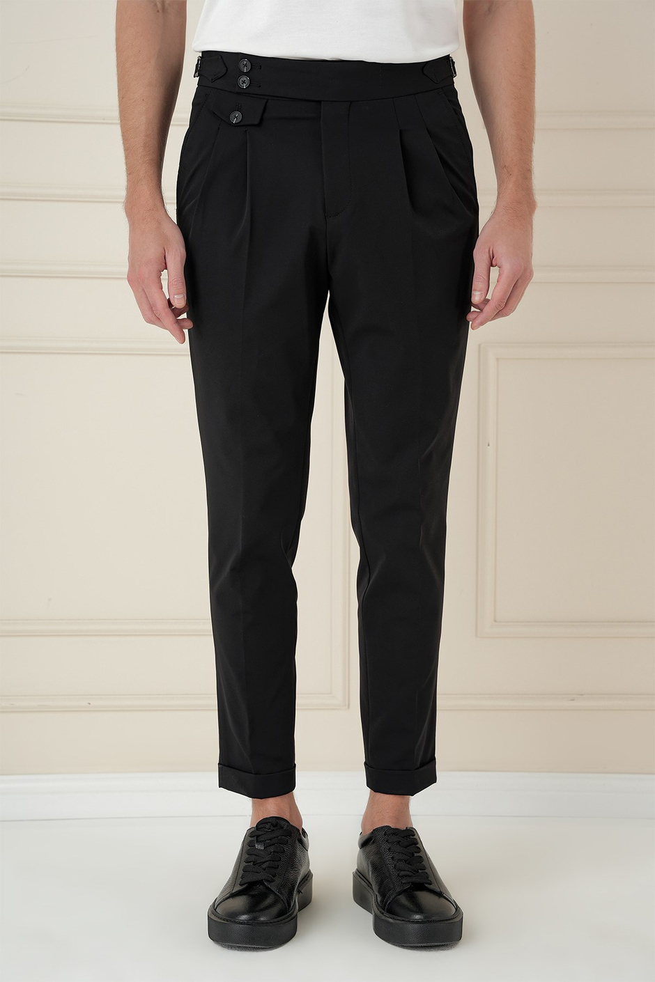 Comfort Fit Beli Tokalı Çift Pileli Siyah Jogger Pantolon P 1172