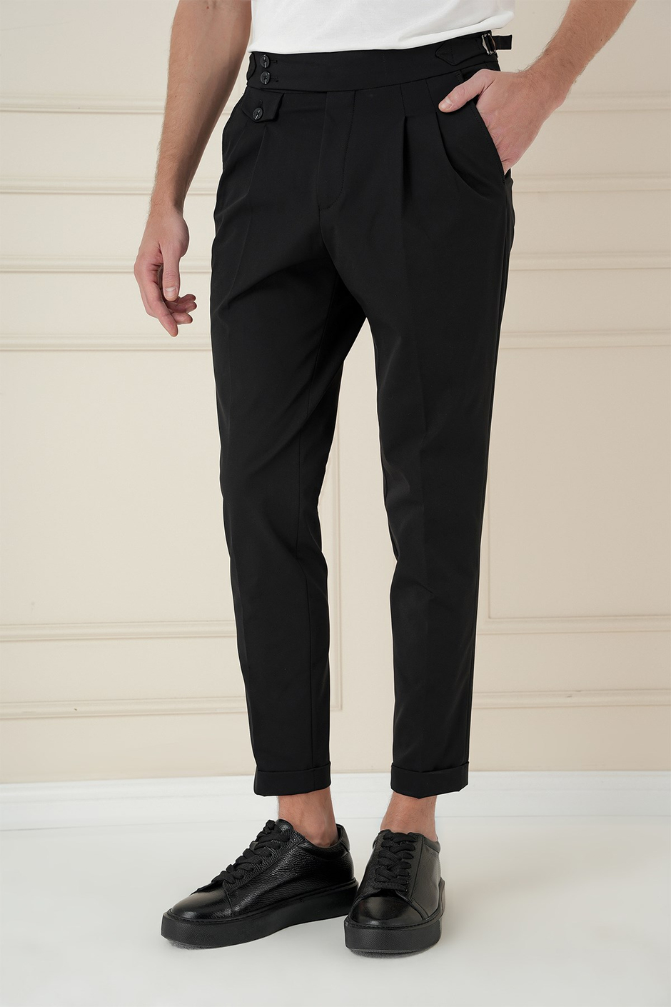 Comfort Fit Beli Tokalı Çift Pileli Siyah Jogger Pantolon P 1172