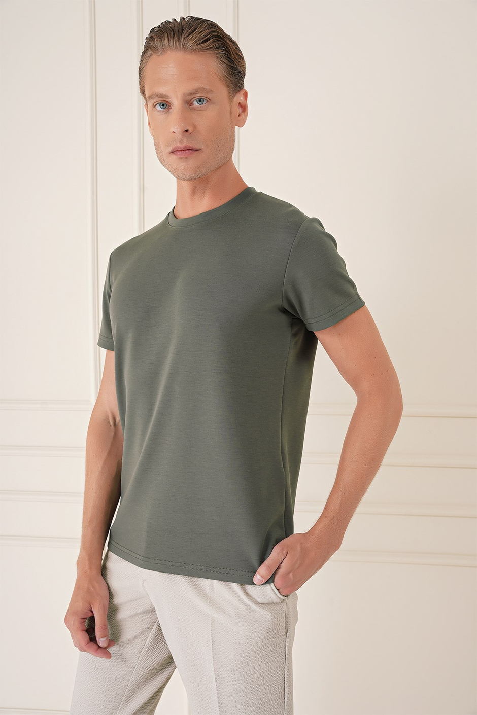 Comfort Fit Bisiklet Yaka %97 Esnek Pamuklu Haki Tişört TS 885