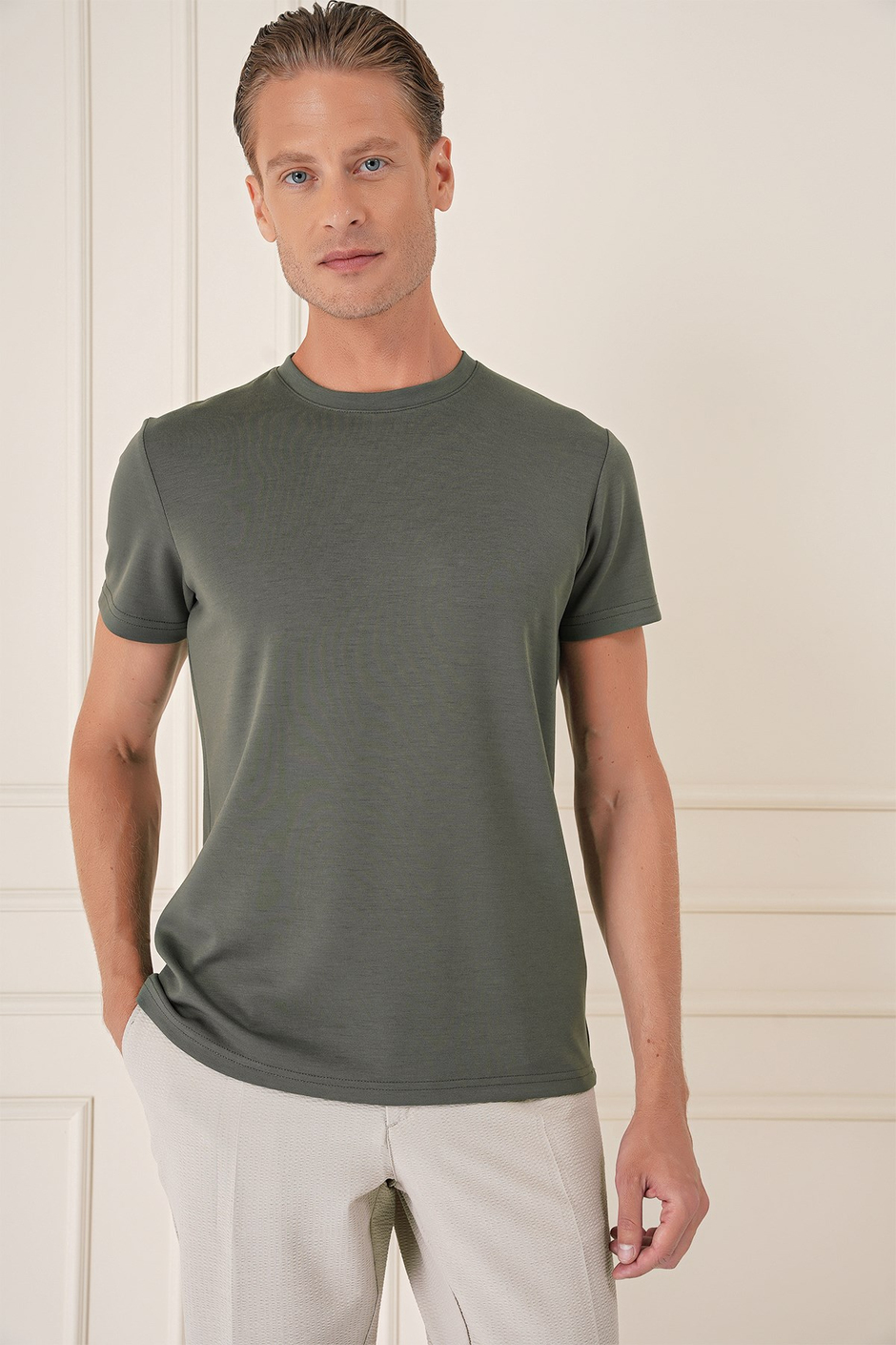 Comfort Fit Bisiklet Yaka %97 Esnek Pamuklu Haki Tişört TS 885