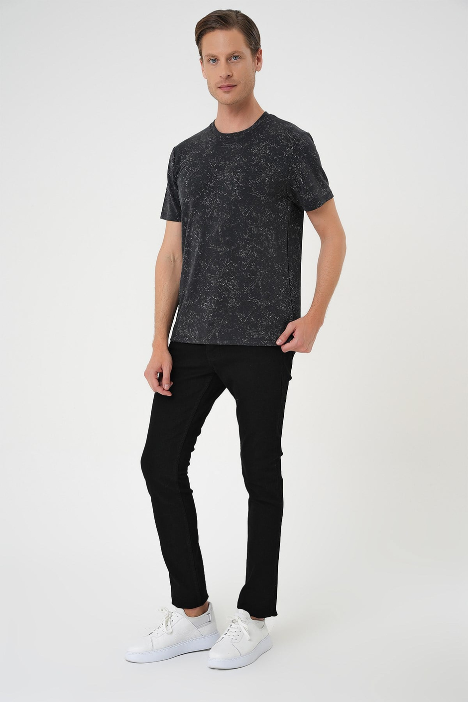 Comfort Fit Bisiklet Yaka Batik Görünümlü Esnek Pamuk Siyah Tişört TS 905