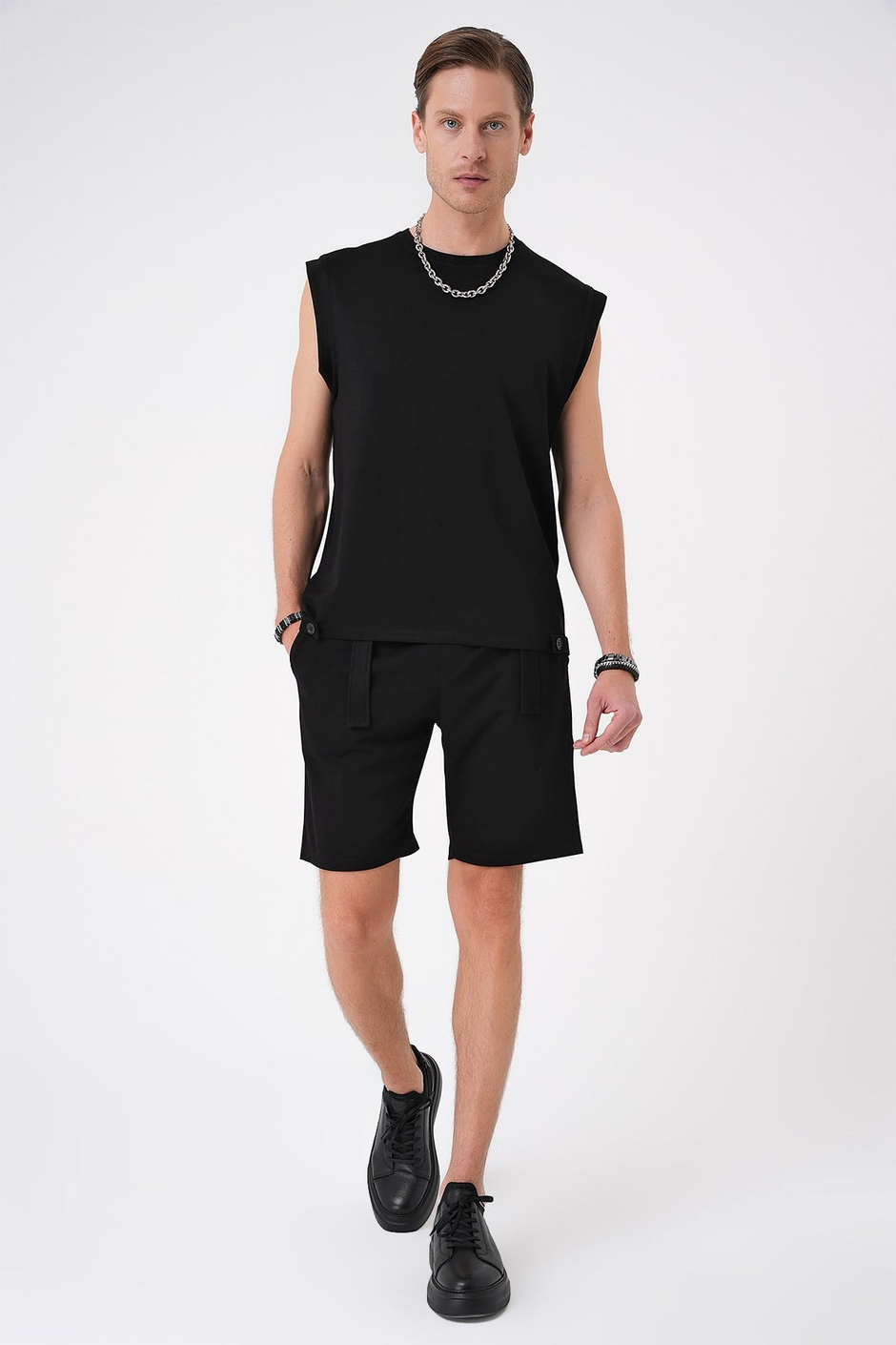 Comfort Fit Bisiklet Yaka Esnek Pamuk Kolsuz Spor Siyah Tişört TS 898
