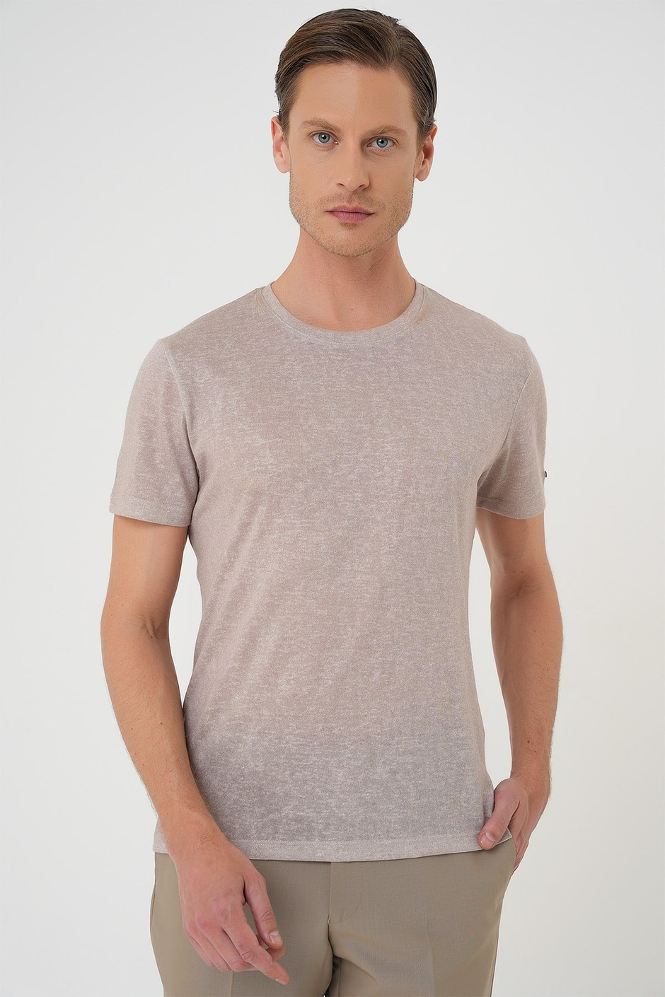 Comfort Fit Bisiklet Yaka Keten Karışımlı Kum Beji Tişört TS 902