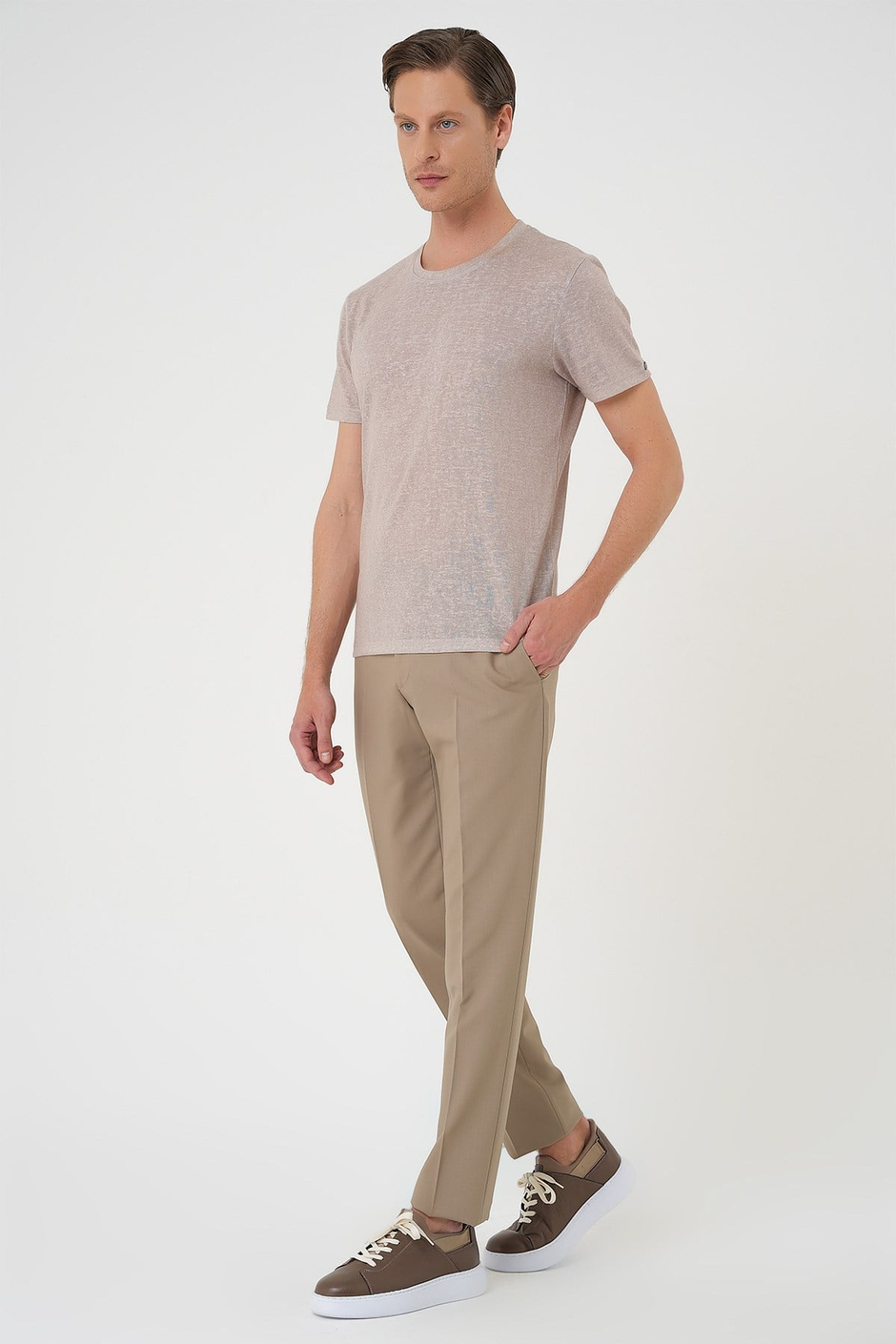 Comfort Fit Bisiklet Yaka Keten Karışımlı Kum Beji Tişört TS 902