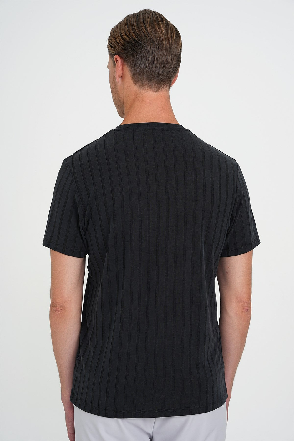 Comfort Fit Esnek Pamuklu Bisiklet Yaka Fitilli Siyah Tişört TS 909