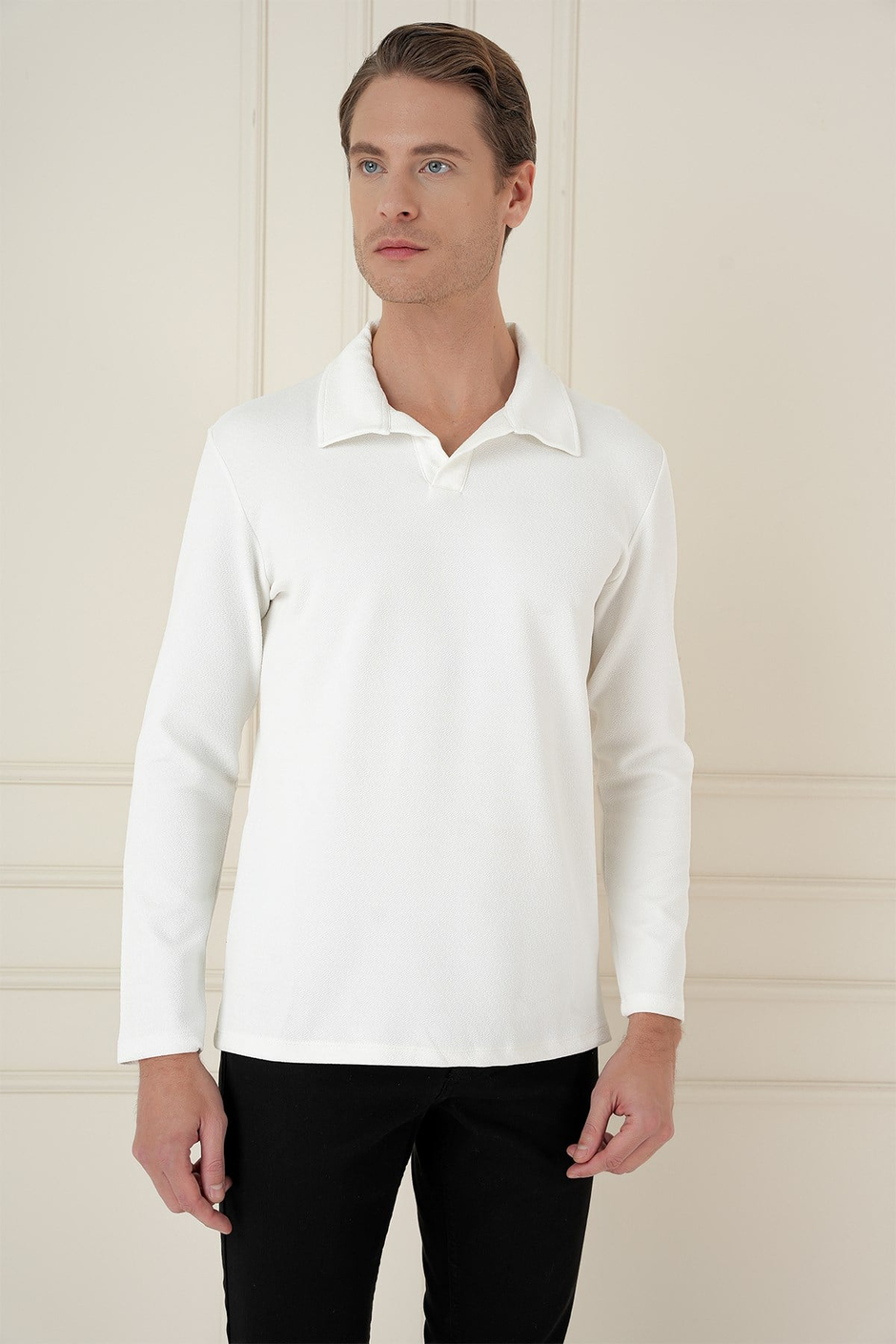 Comfort Fit Esnek Pamuklu Gofre Kumaş Ekru Apaş Yaka Tişört Ts 890