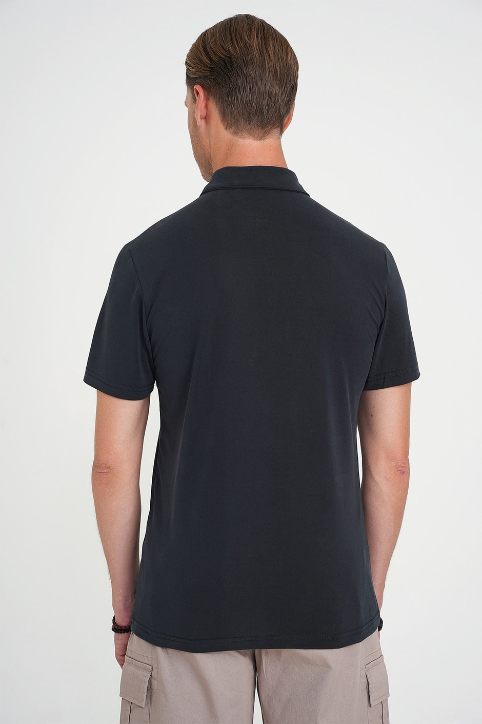 Comfort Fit Modal Karışım Kıvrılmaz Polo Yaka Siyah Tişört TS 903