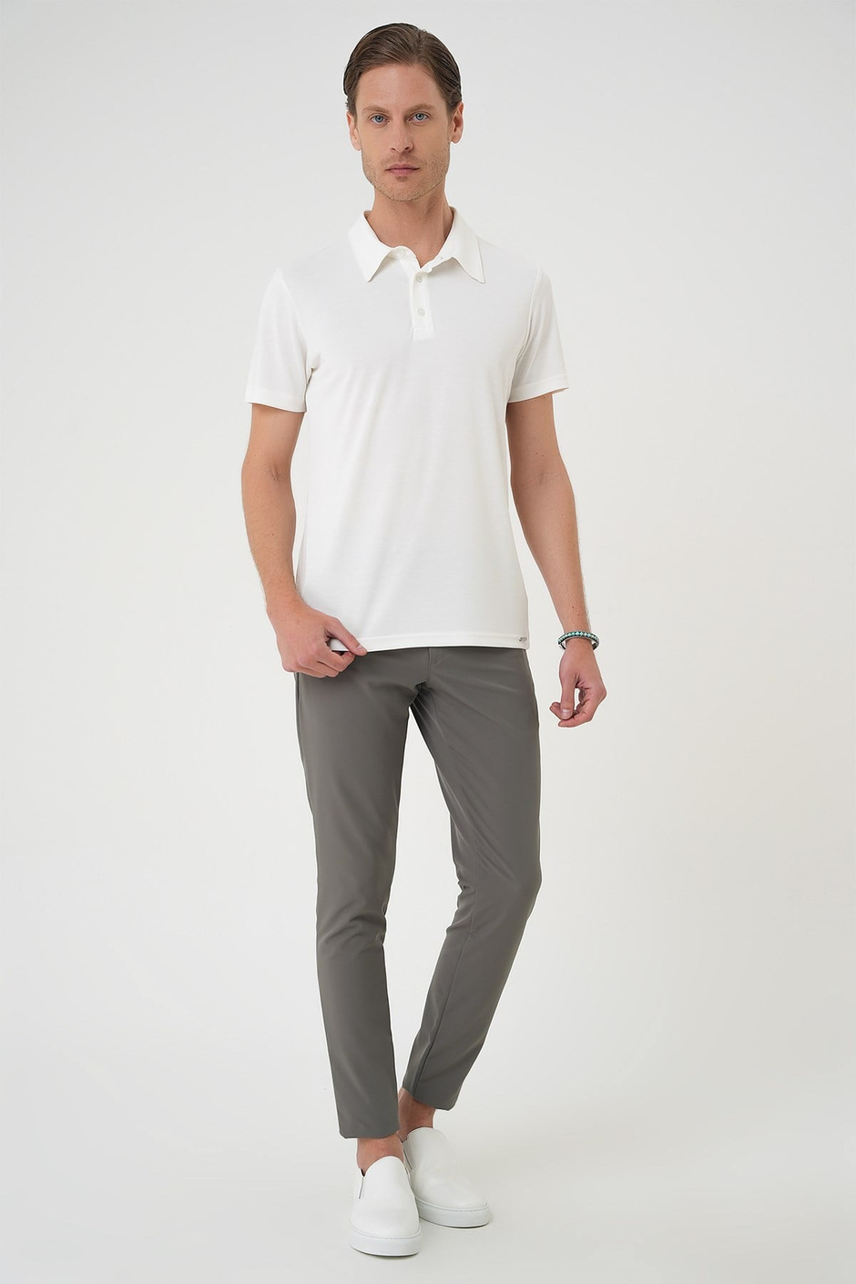 Comfort Fit Modal Karışım Kıvrılmaz Polo Yaka Ekru Tişört TS 903