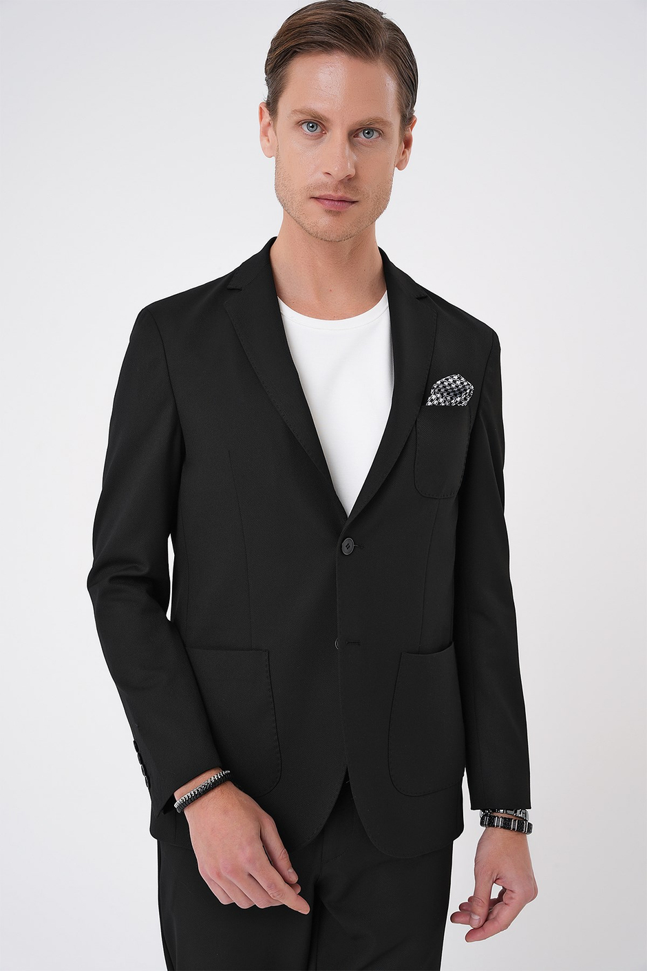 Comfort Fit Mono Yaka Çift Yırtmaç Torba Cep Doku Desenli Siyah Blazer Ceket C 706